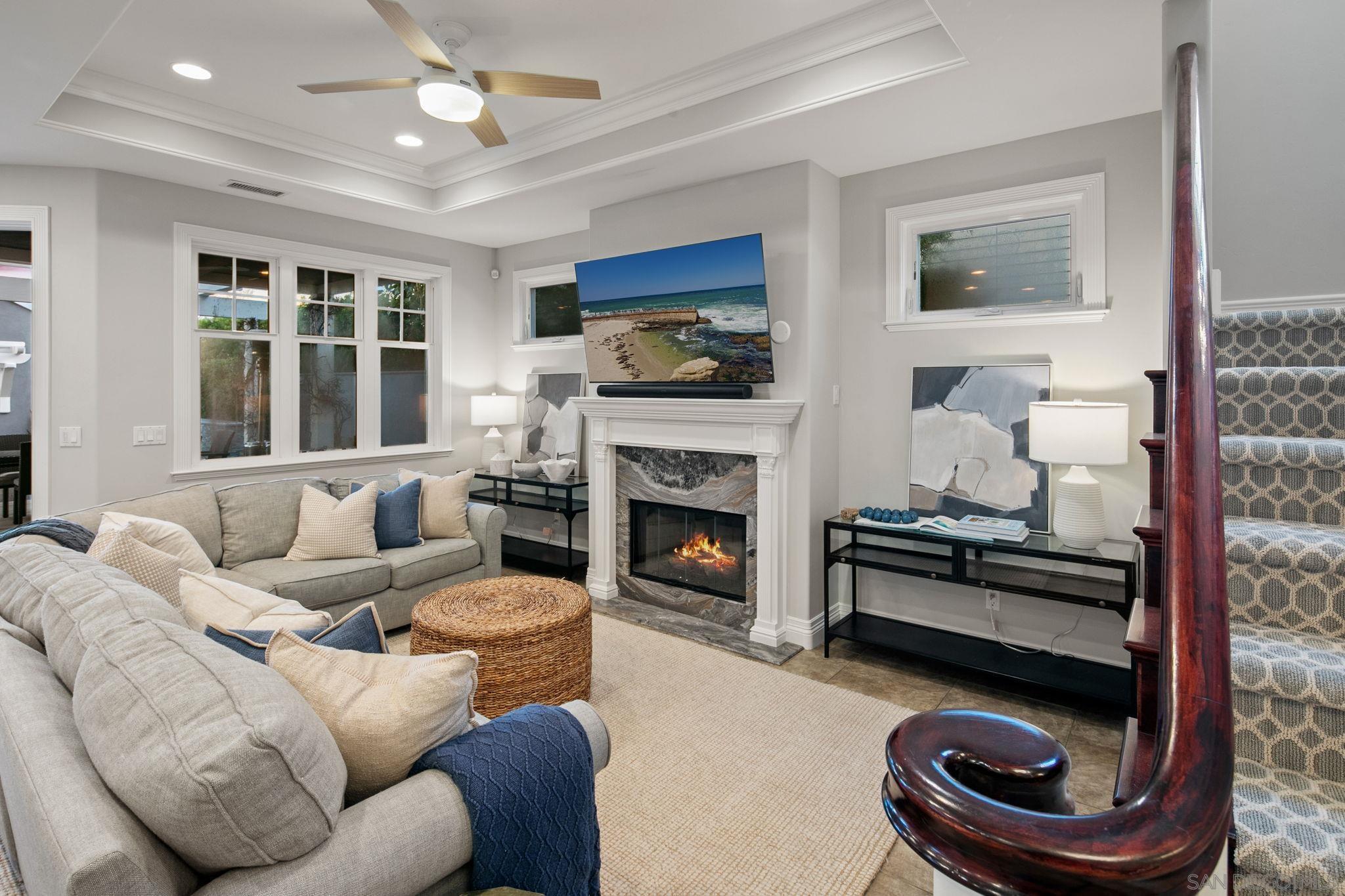 Detail Gallery Image 15 of 46 For 861  B Avenue, Coronado,  CA 92118 - 5 Beds | 3/1 Baths