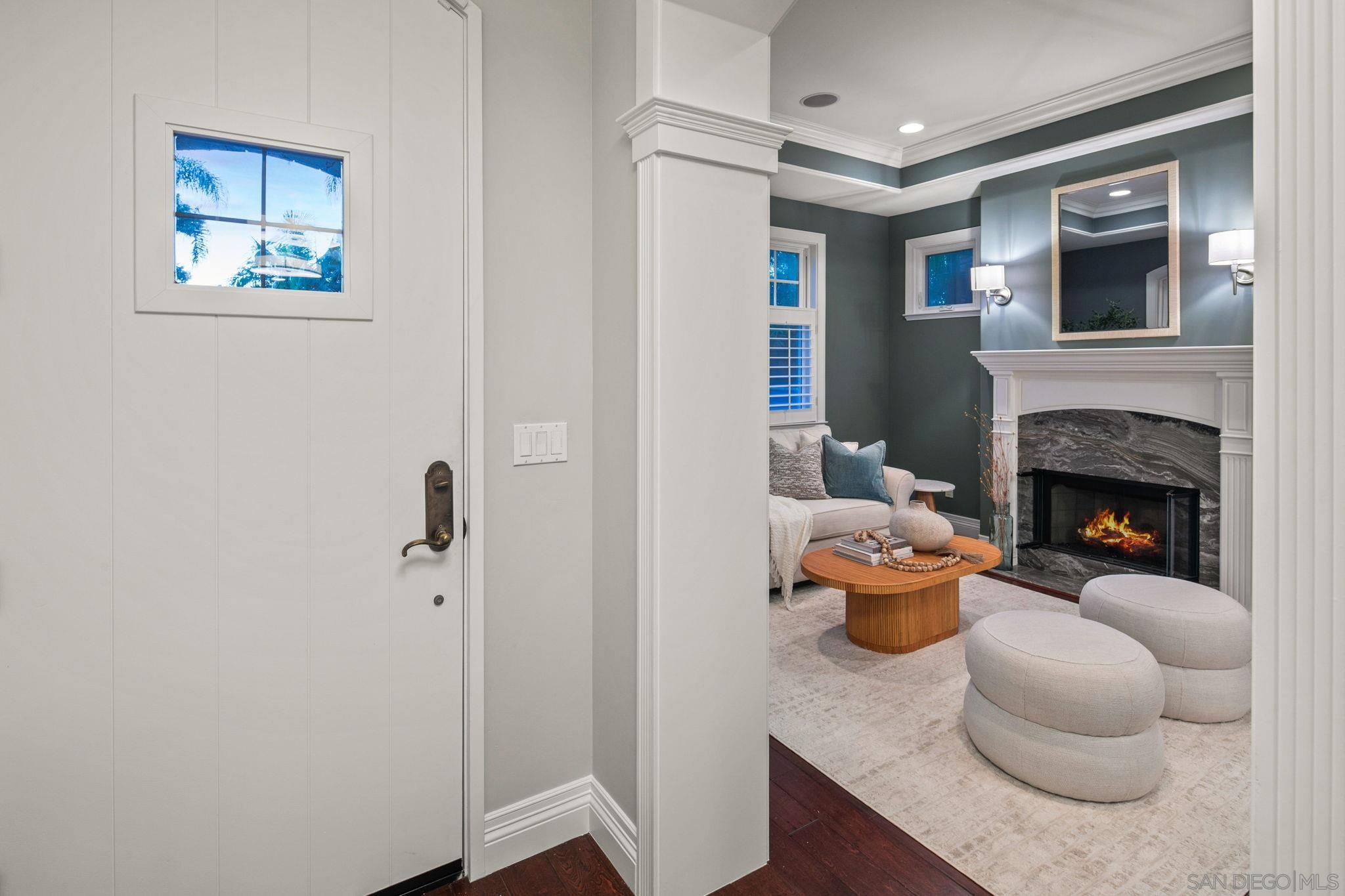 Detail Gallery Image 8 of 46 For 861  B Avenue, Coronado,  CA 92118 - 5 Beds | 3/1 Baths