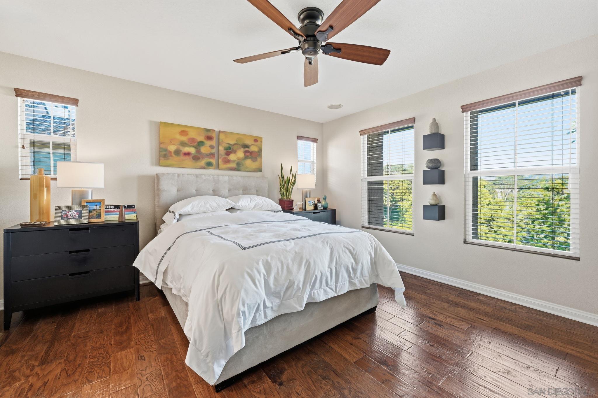 Detail Gallery Image 23 of 45 For 2620  Escala Circle, San Diego,  CA 92108 - 3 Beds | 3/1 Baths