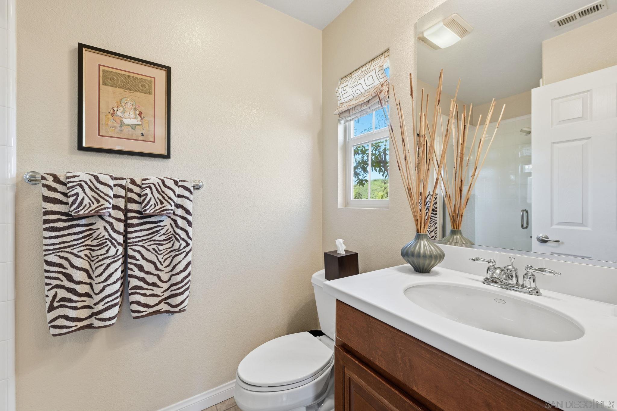 Detail Gallery Image 32 of 45 For 2620  Escala Circle, San Diego,  CA 92108 - 3 Beds | 3/1 Baths