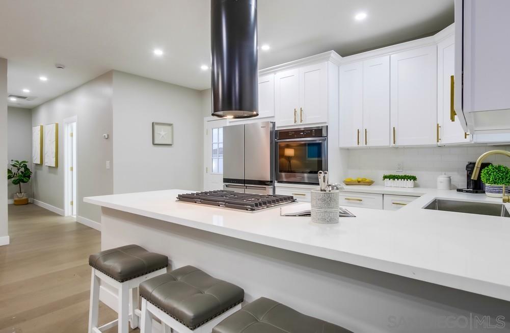 Detail Gallery Image 17 of 74 For 3122  Newell St, San Diego,  CA 92106 - 3 Beds | 2 Baths