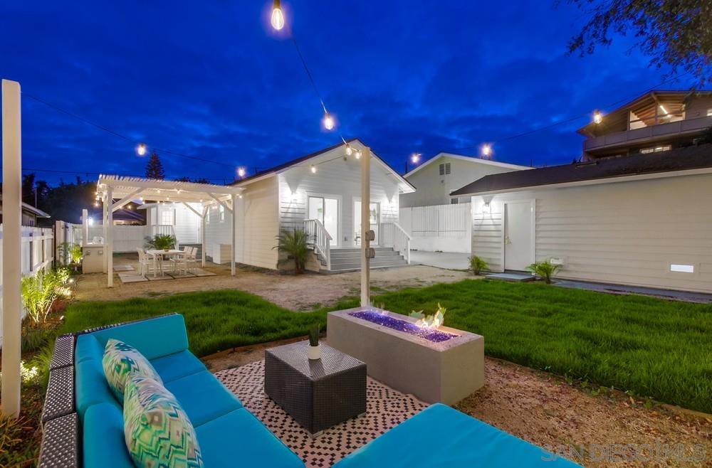 Detail Gallery Image 3 of 74 For 3122  Newell St, San Diego,  CA 92106 - 3 Beds | 2 Baths