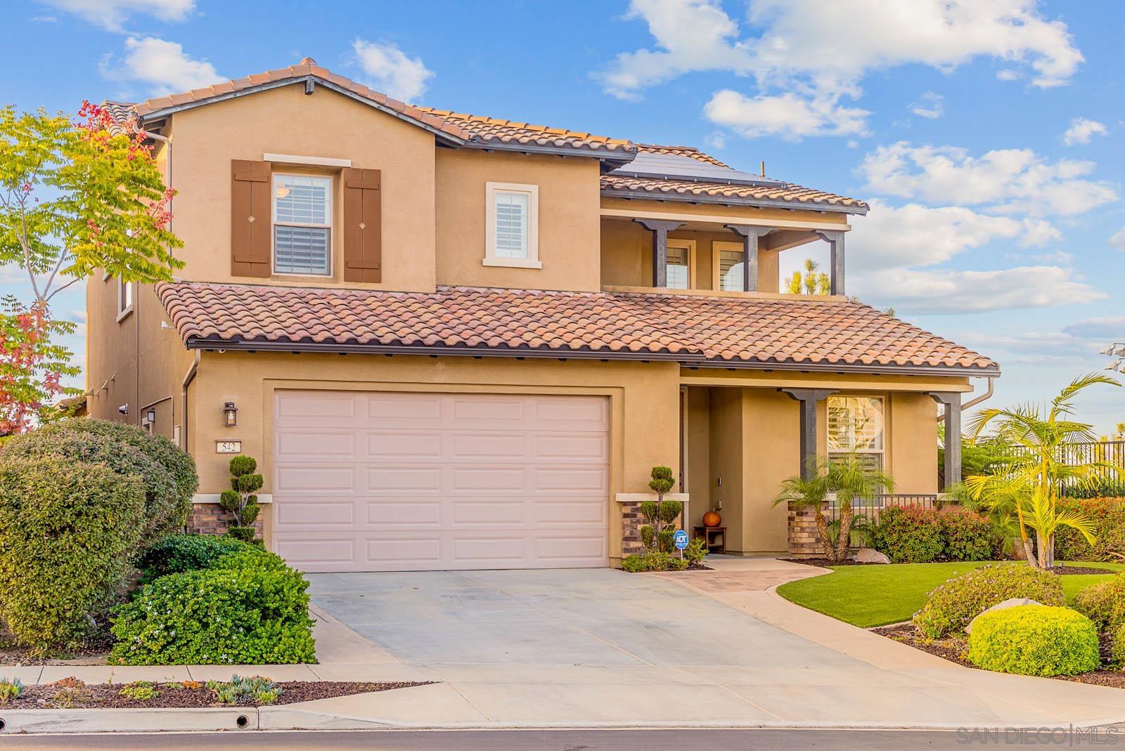 Detail Gallery Image 2 of 50 For 542  Adobe Estates Dr, Vista,  CA 92083 - 4 Beds | 2/1 Baths