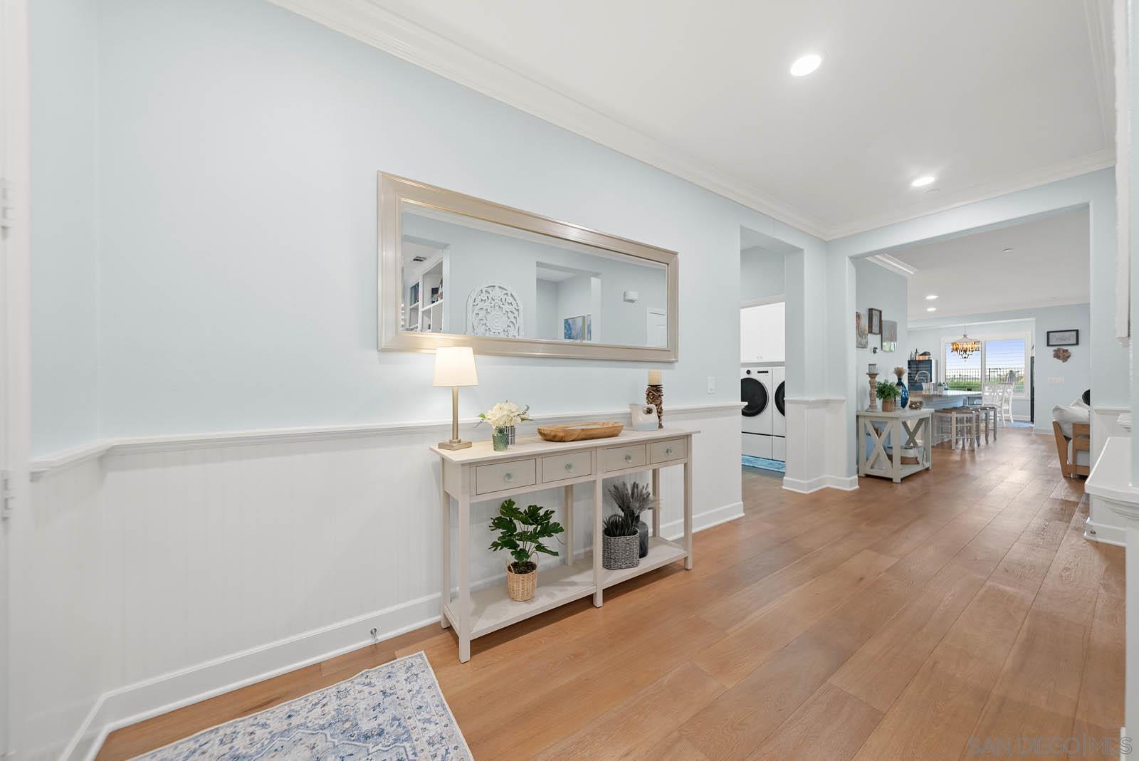 Detail Gallery Image 12 of 50 For 542  Adobe Estates Dr, Vista,  CA 92083 - 4 Beds | 2/1 Baths