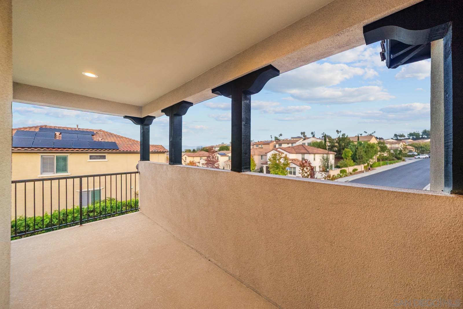 Detail Gallery Image 43 of 50 For 542  Adobe Estates Dr, Vista,  CA 92083 - 4 Beds | 2/1 Baths