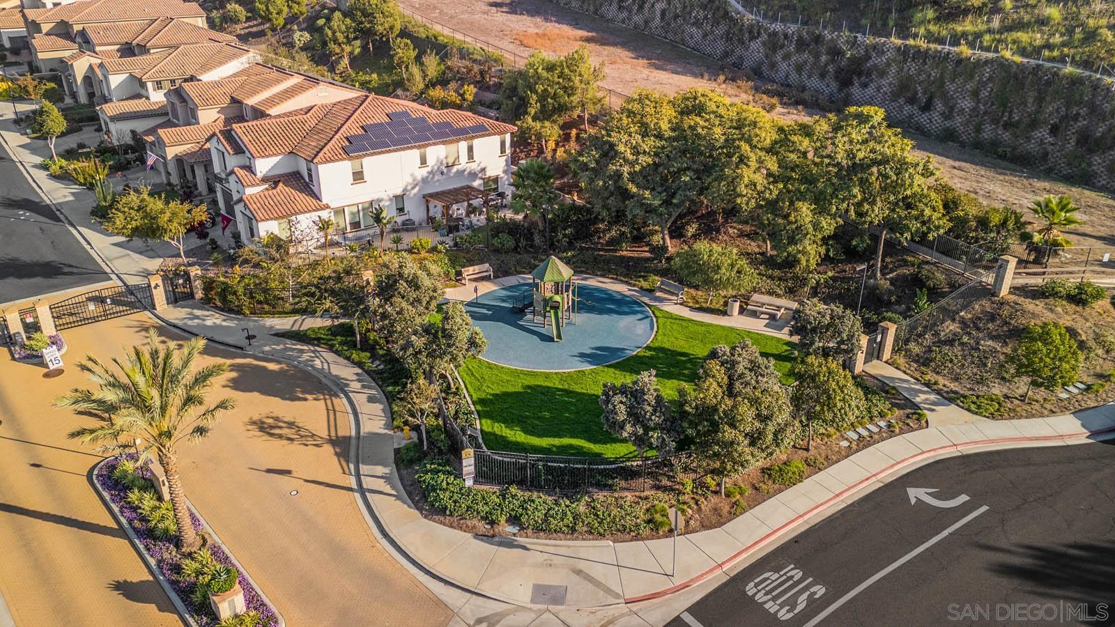 Detail Gallery Image 50 of 50 For 542  Adobe Estates Dr, Vista,  CA 92083 - 4 Beds | 2/1 Baths