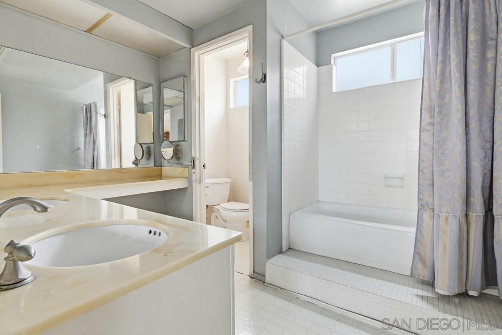 Detail Gallery Image 39 of 75 For 248  Avenida De Los Claveles, Encinitas,  CA 92024 - 4 Beds | 3/1 Baths