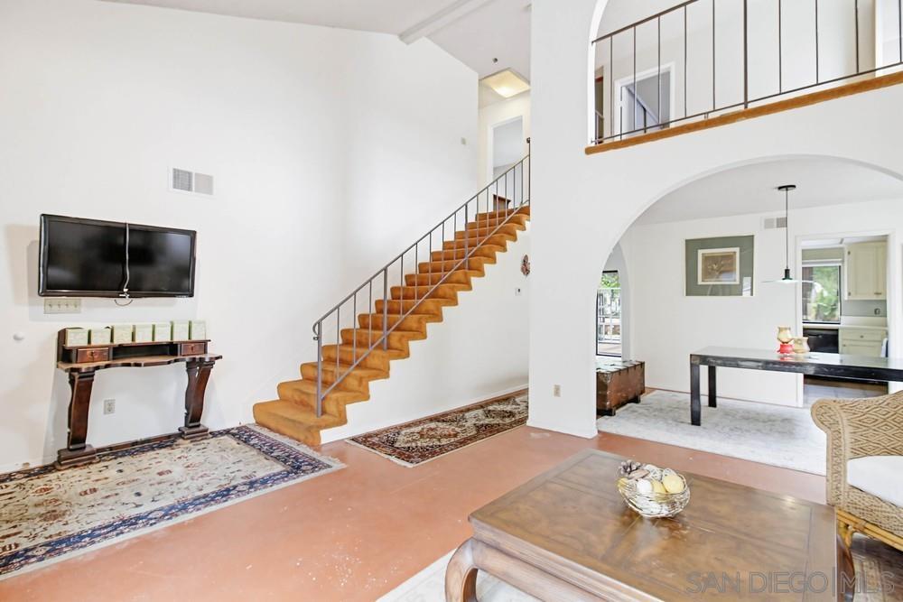 Detail Gallery Image 9 of 75 For 248  Avenida De Los Claveles, Encinitas,  CA 92024 - 4 Beds | 3/1 Baths