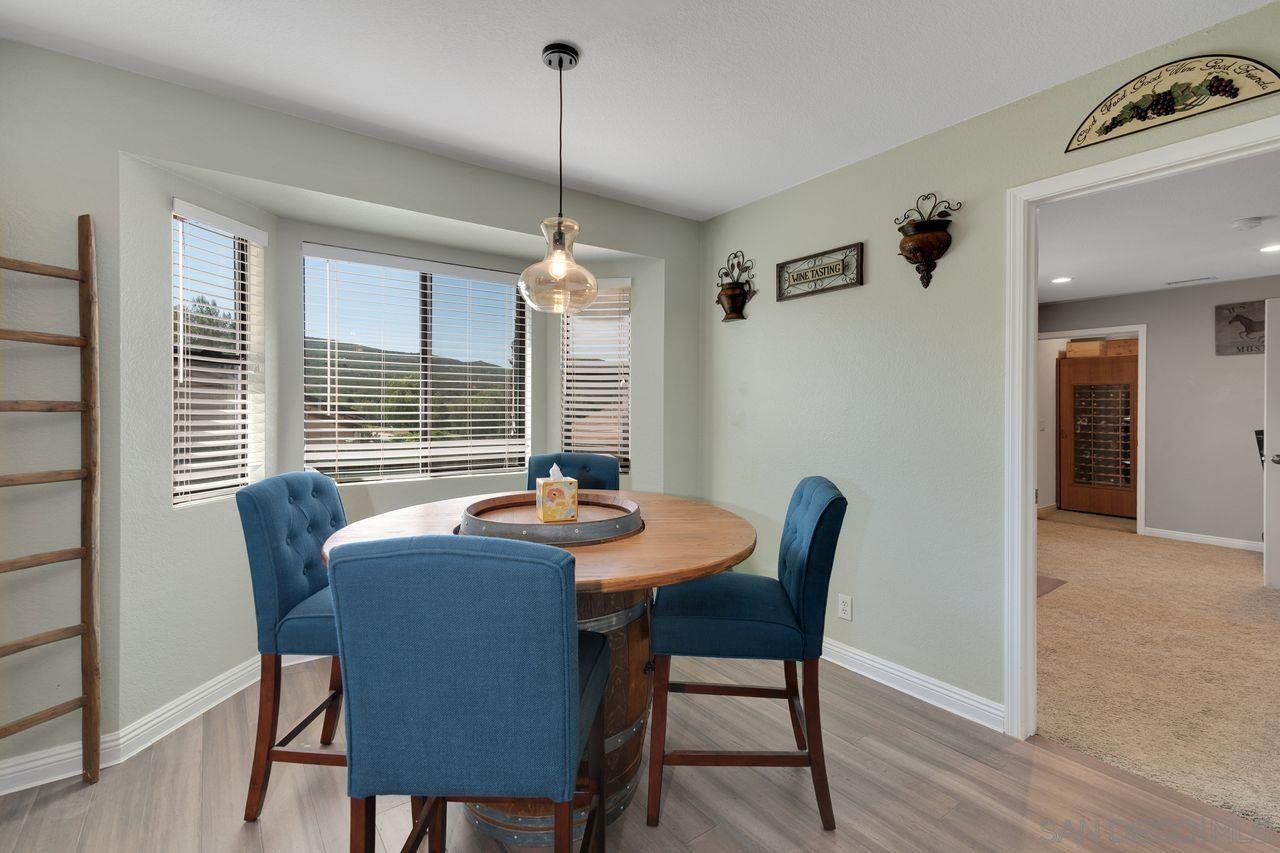 Detail Gallery Image 18 of 46 For 25657  Bellemore Dr, Ramona,  CA 92065 - 5 Beds | 3 Baths