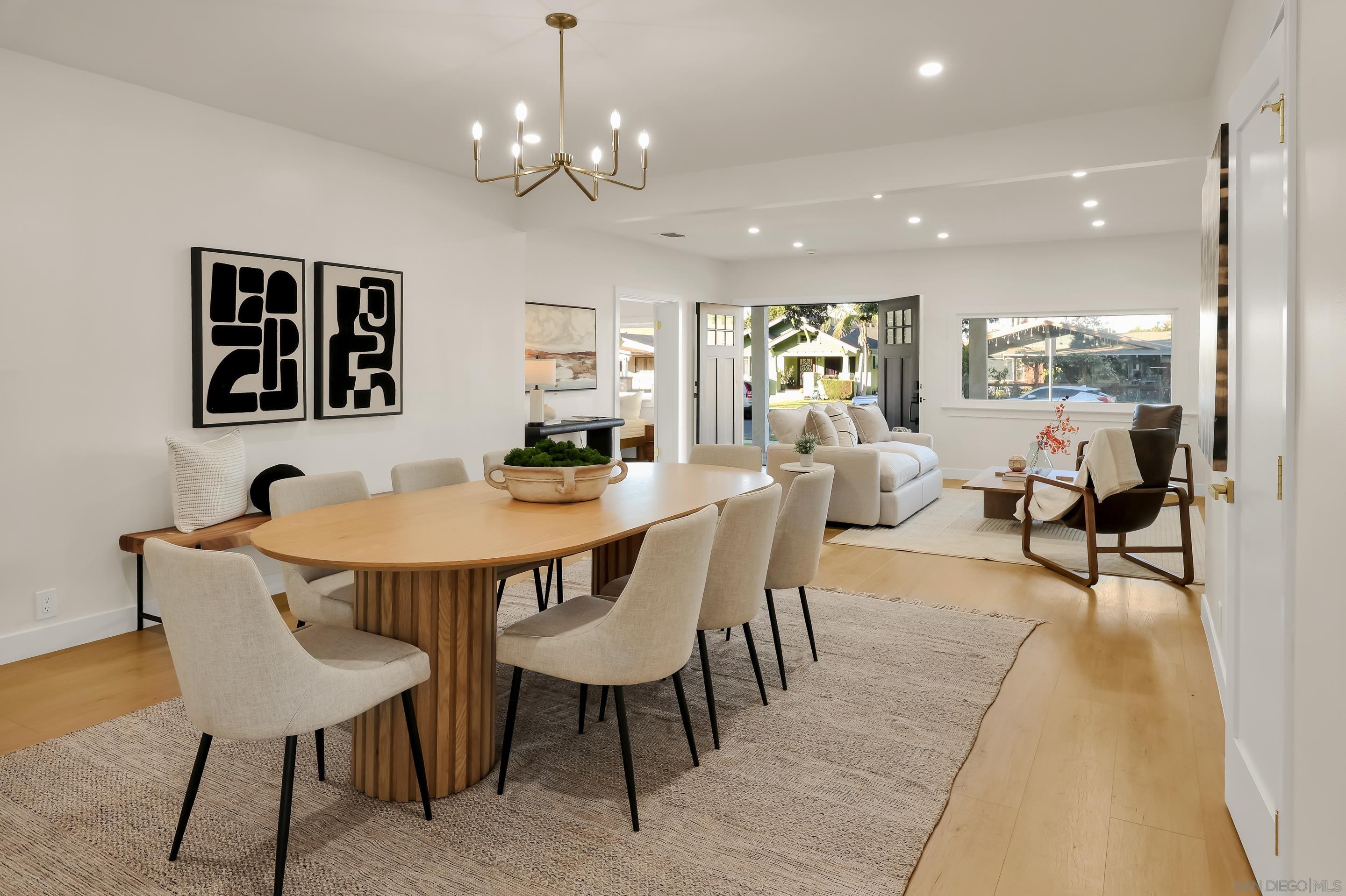 Detail Gallery Image 24 of 72 For 1900 W 41st St, Los Angeles,  CA 90062 - 4 Beds | 2 Baths