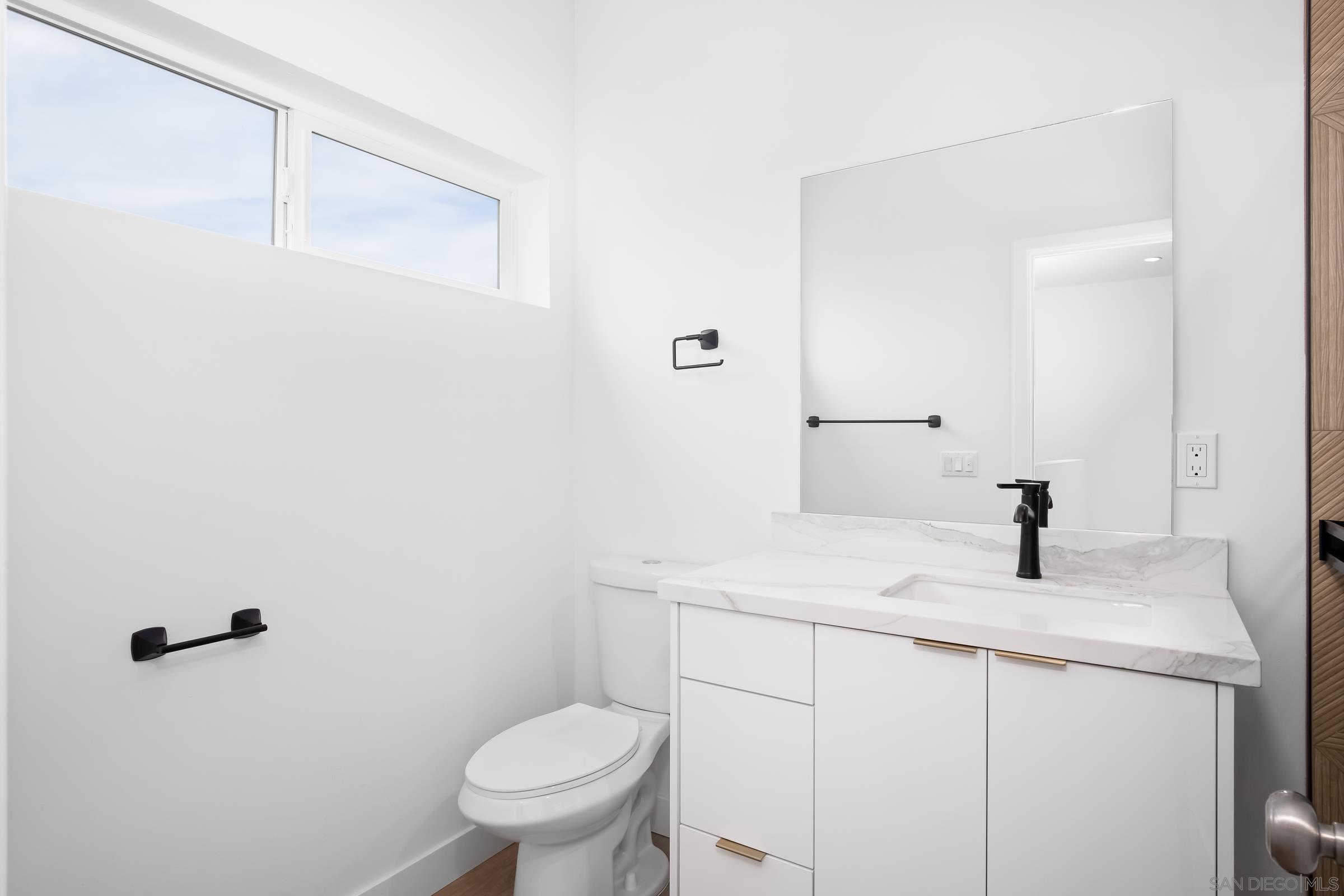 Detail Gallery Image 18 of 29 For 5230-32  Rincon St, San Diego,  CA 92115 - – Beds | – Baths