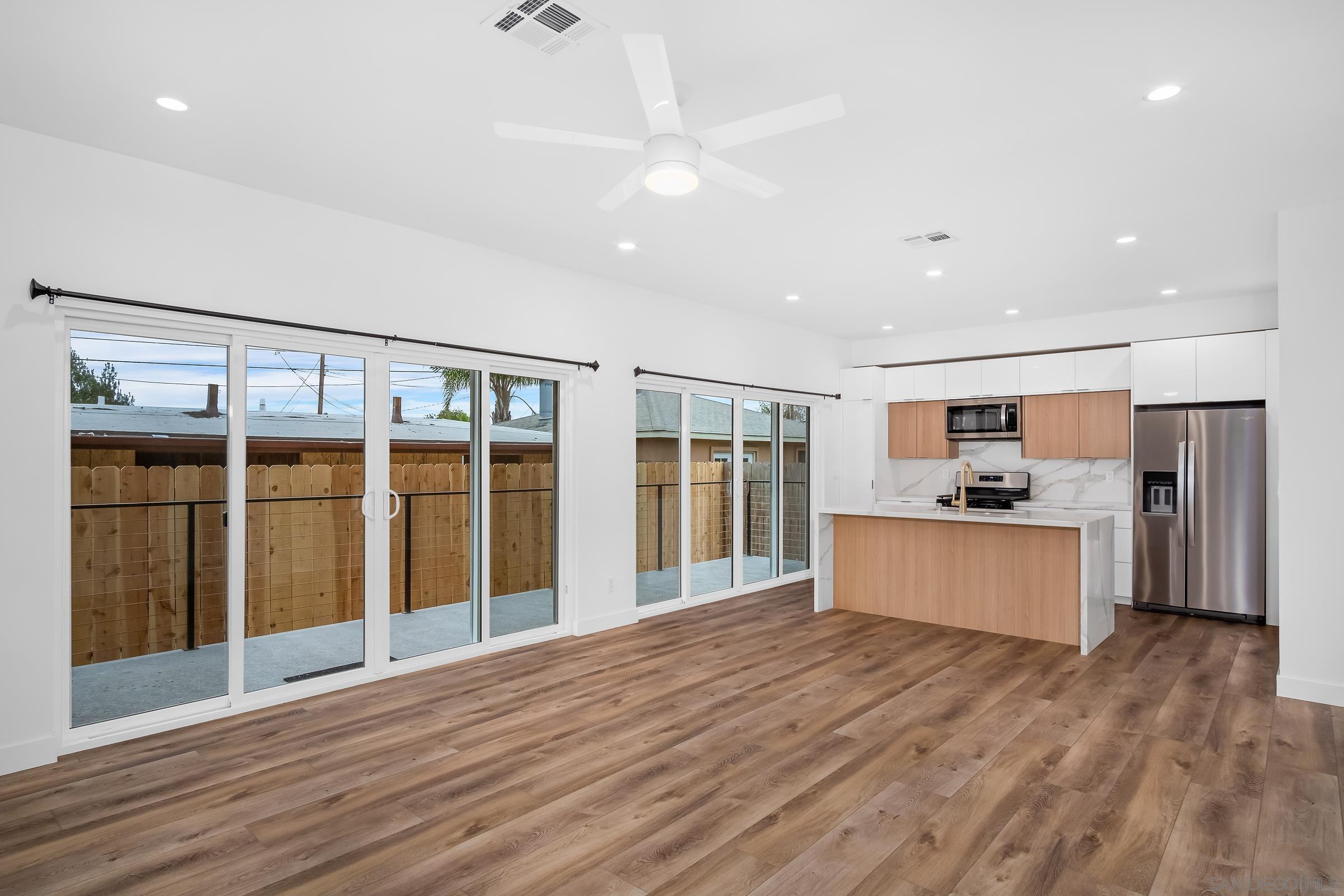 Detail Gallery Image 5 of 29 For 5230-32  Rincon St, San Diego,  CA 92115 - – Beds | – Baths