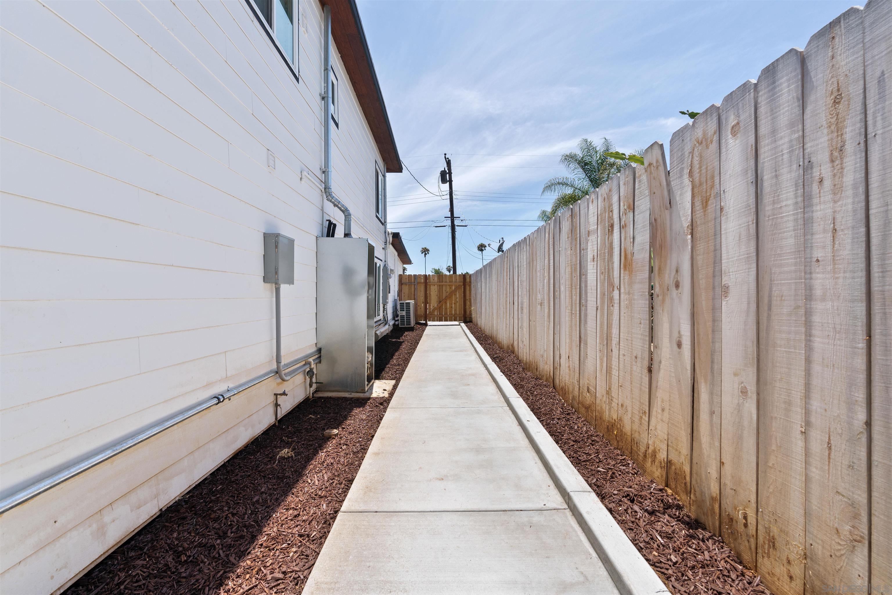 Detail Gallery Image 35 of 39 For 1160  Erica St, Escondido,  CA 92027 - 6 Beds | 4 Baths