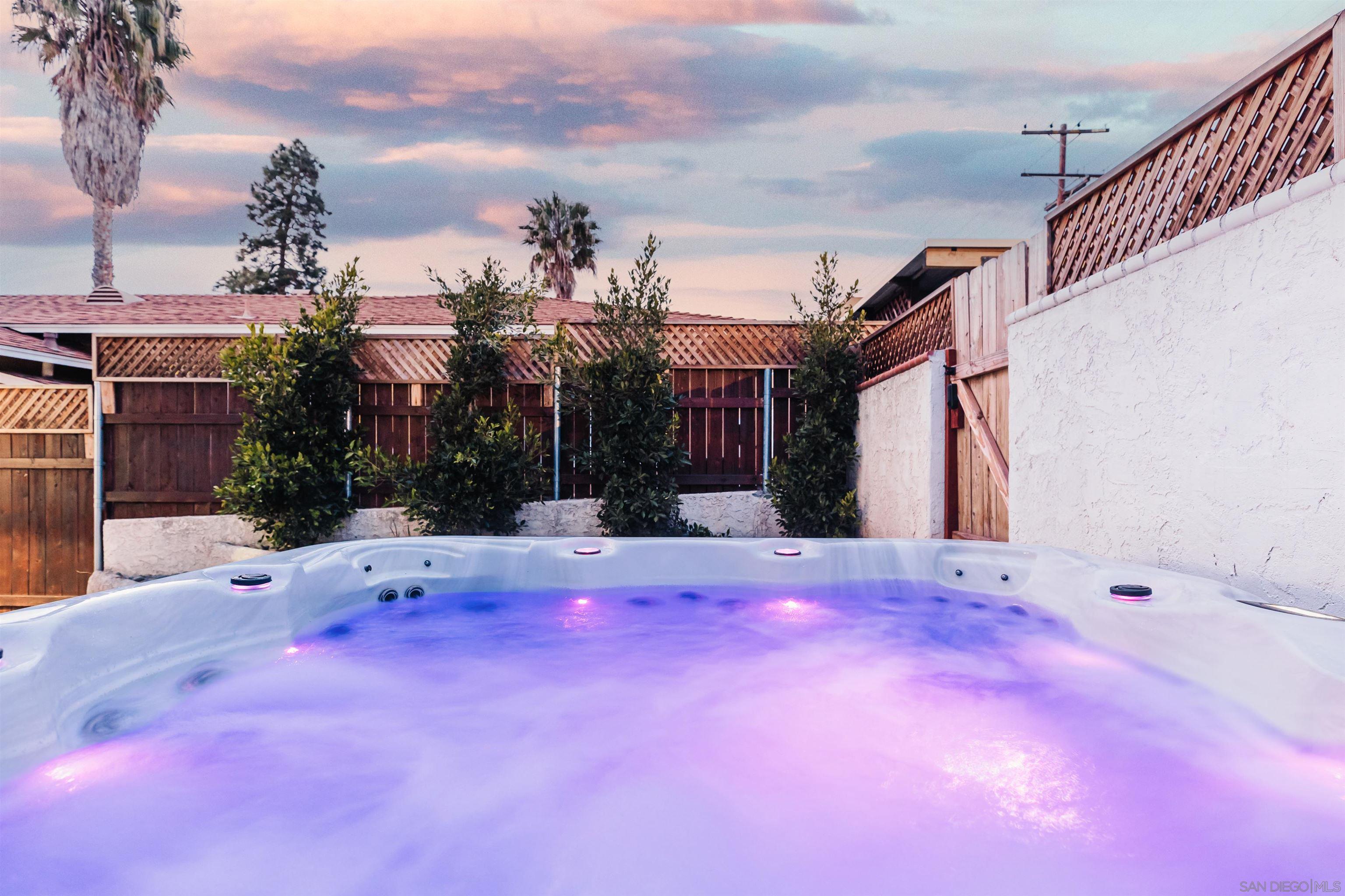 Detail Gallery Image 43 of 56 For 324 S Nevada St, Oceanside,  CA 92054 - 5 Beds | 3 Baths