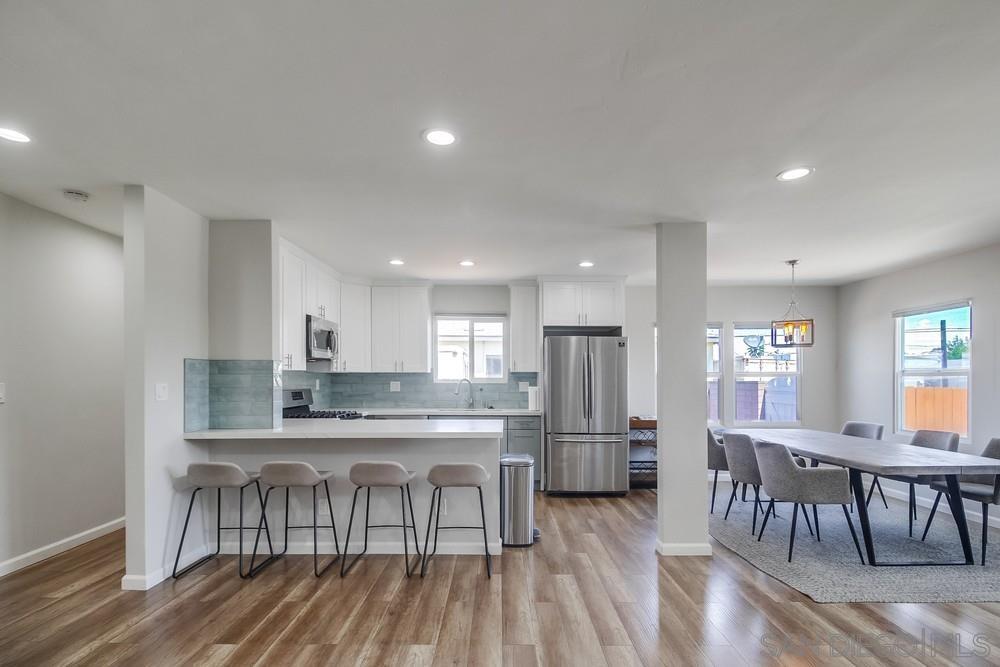 Detail Gallery Image 20 of 62 For 3484  Armstrong St, San Diego,  CA 92111 - 4 Beds | 3 Baths