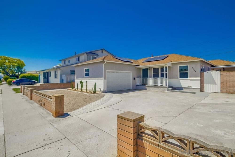 Detail Gallery Image 3 of 62 For 3484  Armstrong St, San Diego,  CA 92111 - 4 Beds | 3 Baths