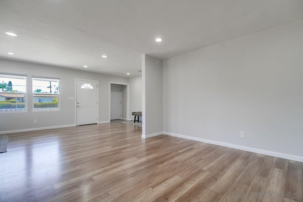 Detail Gallery Image 22 of 62 For 3484  Armstrong St, San Diego,  CA 92111 - 4 Beds | 3 Baths