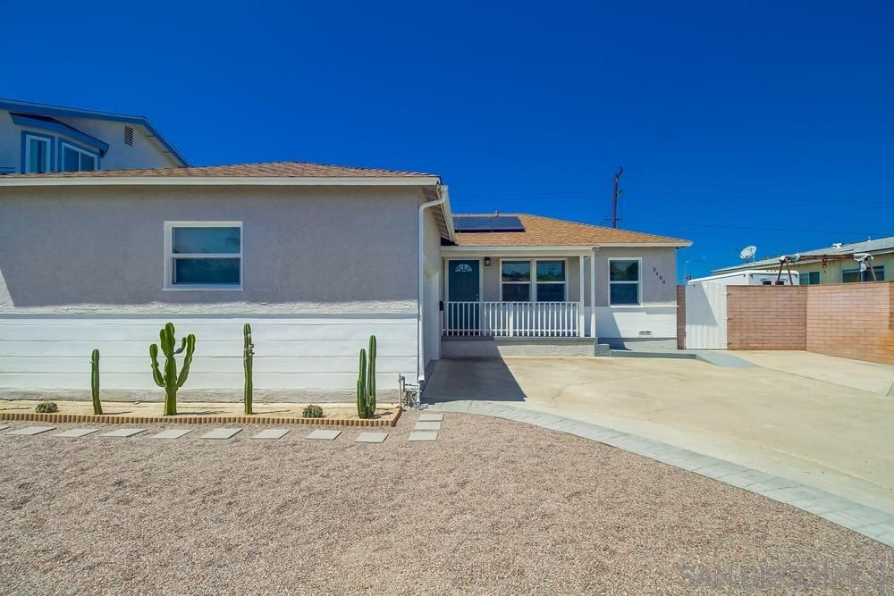 Detail Gallery Image 6 of 62 For 3484  Armstrong St, San Diego,  CA 92111 - 4 Beds | 3 Baths