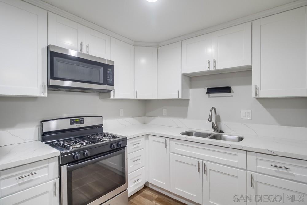 Detail Gallery Image 60 of 62 For 3484  Armstrong St, San Diego,  CA 92111 - 4 Beds | 3 Baths