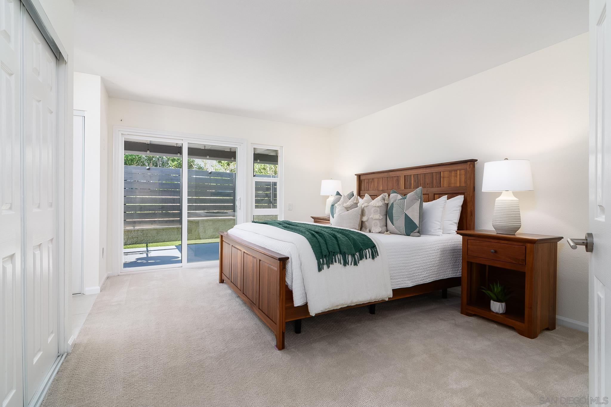 Detail Gallery Image 18 of 42 For 16556  Gabarda Rd, San Diego,  CA 92128 - 2 Beds | 2 Baths