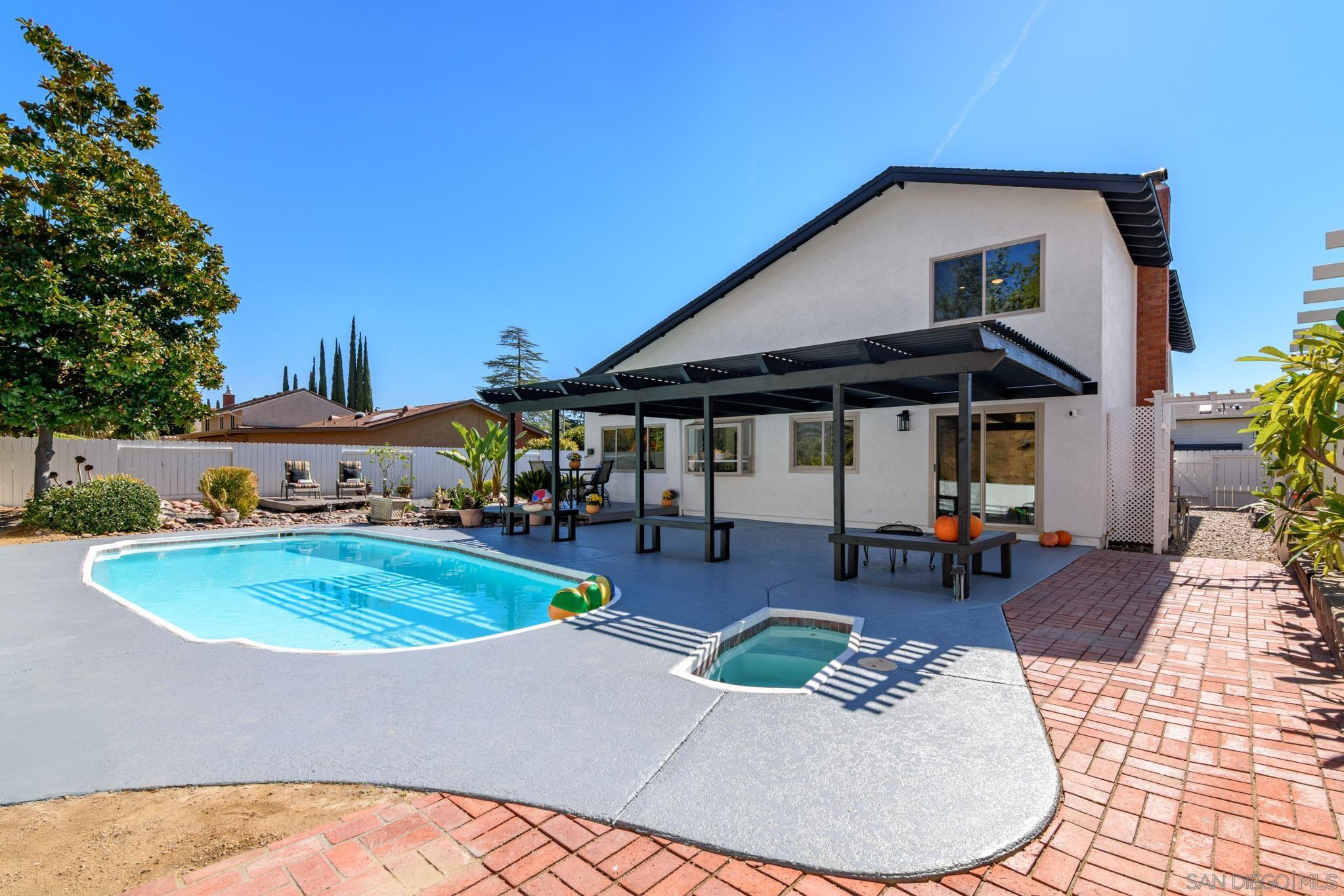 Detail Gallery Image 38 of 56 For 13330  Canyon Back Ln, Poway,  CA 92064 - 4 Beds | 2/1 Baths