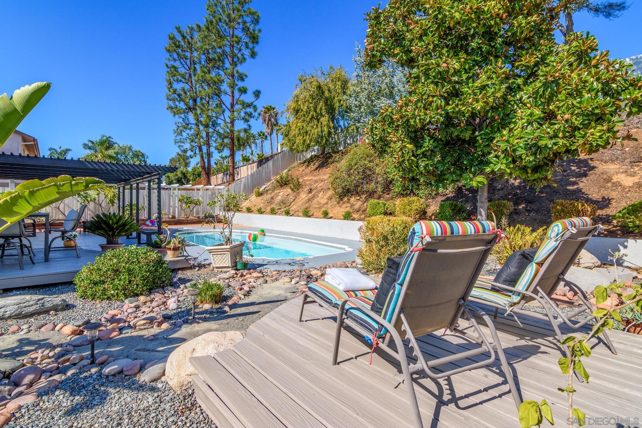 Detail Gallery Image 42 of 56 For 13330  Canyon Back Ln, Poway,  CA 92064 - 4 Beds | 2/1 Baths