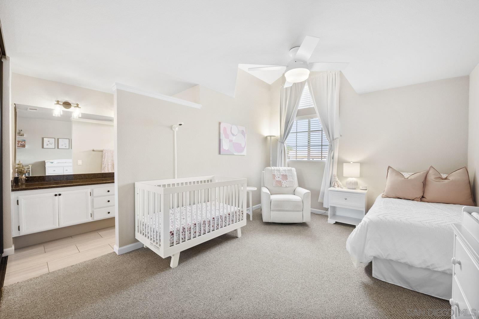 Detail Gallery Image 20 of 34 For 11781  Caminito De Las Missiones, San Diego,  CA 92128 - 3 Beds | 2/1 Baths