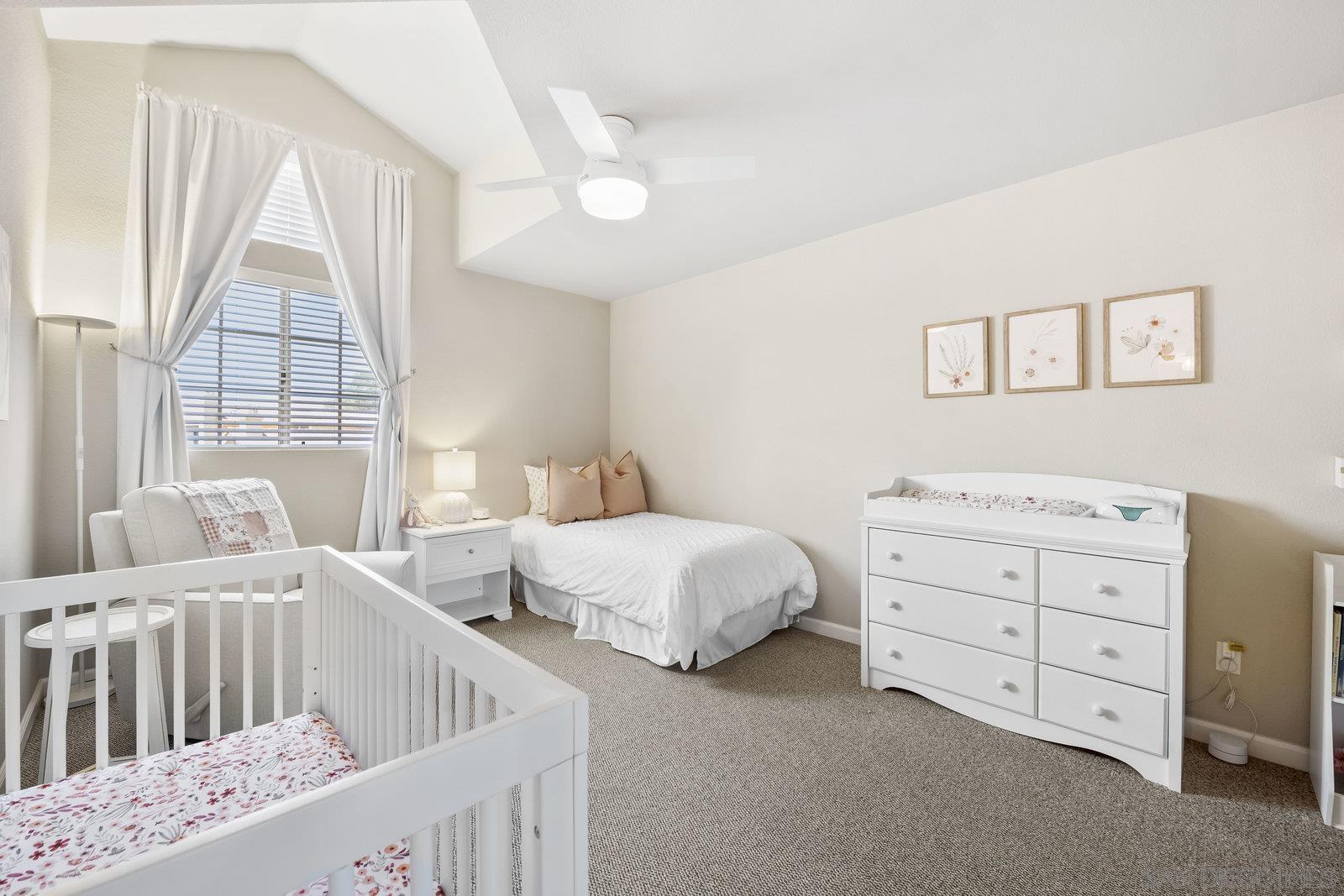 Detail Gallery Image 21 of 34 For 11781  Caminito De Las Missiones, San Diego,  CA 92128 - 3 Beds | 2/1 Baths