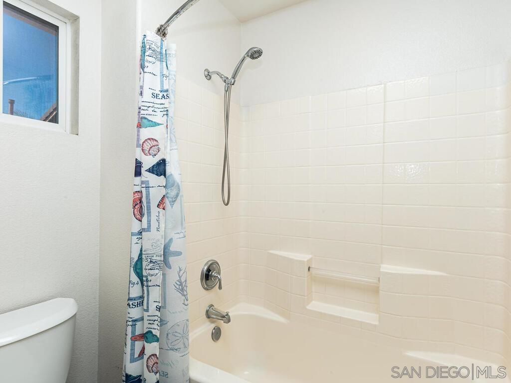 Detail Gallery Image 30 of 35 For 460  Chardonnay Court, San Marcos,  CA 92069 - 4 Beds | 2/1 Baths