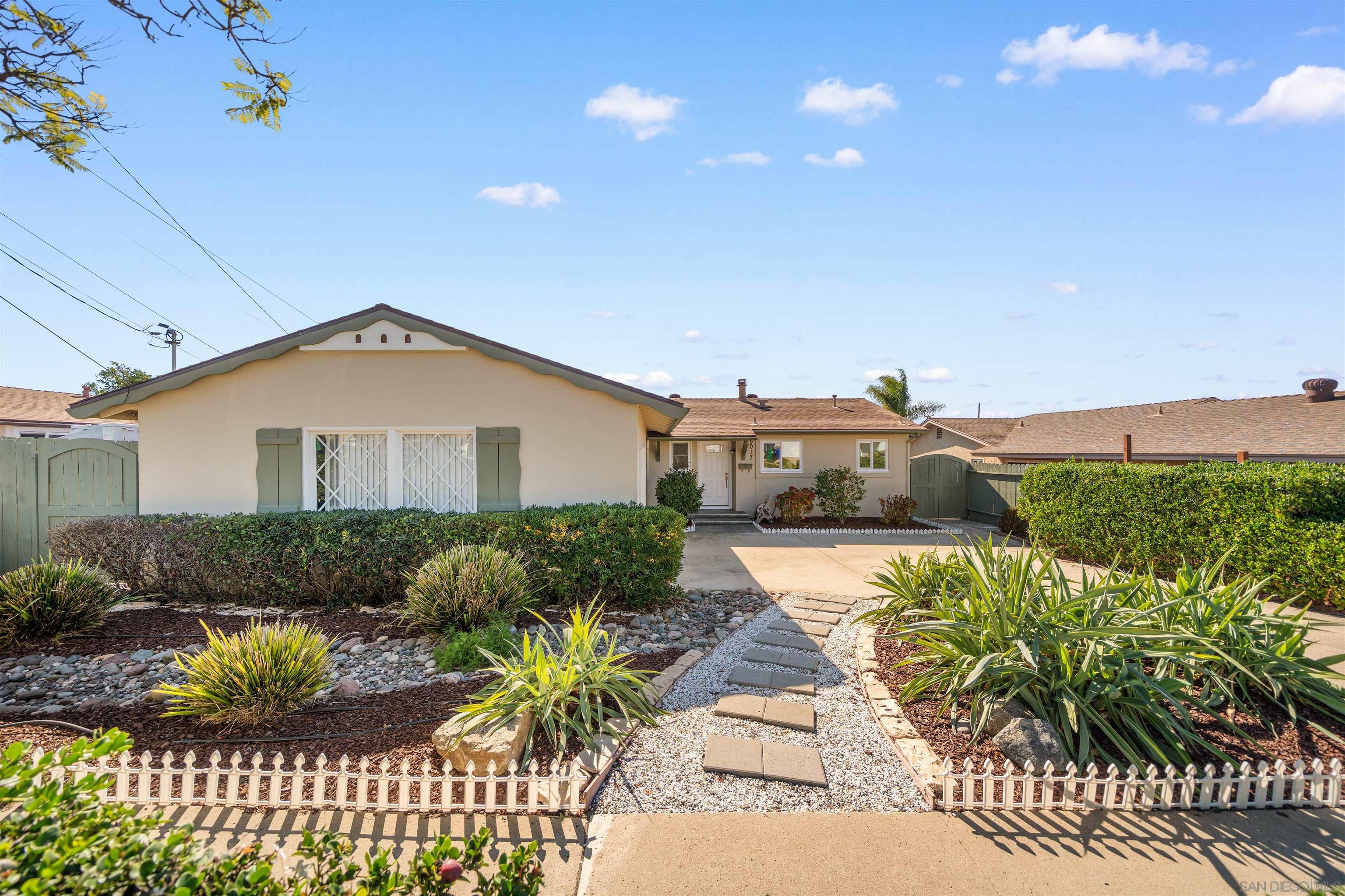 Detail Gallery Image 2 of 46 For 5017  Mount Gaywas Dr, San Diego,  CA 92117 - 4 Beds | 2 Baths