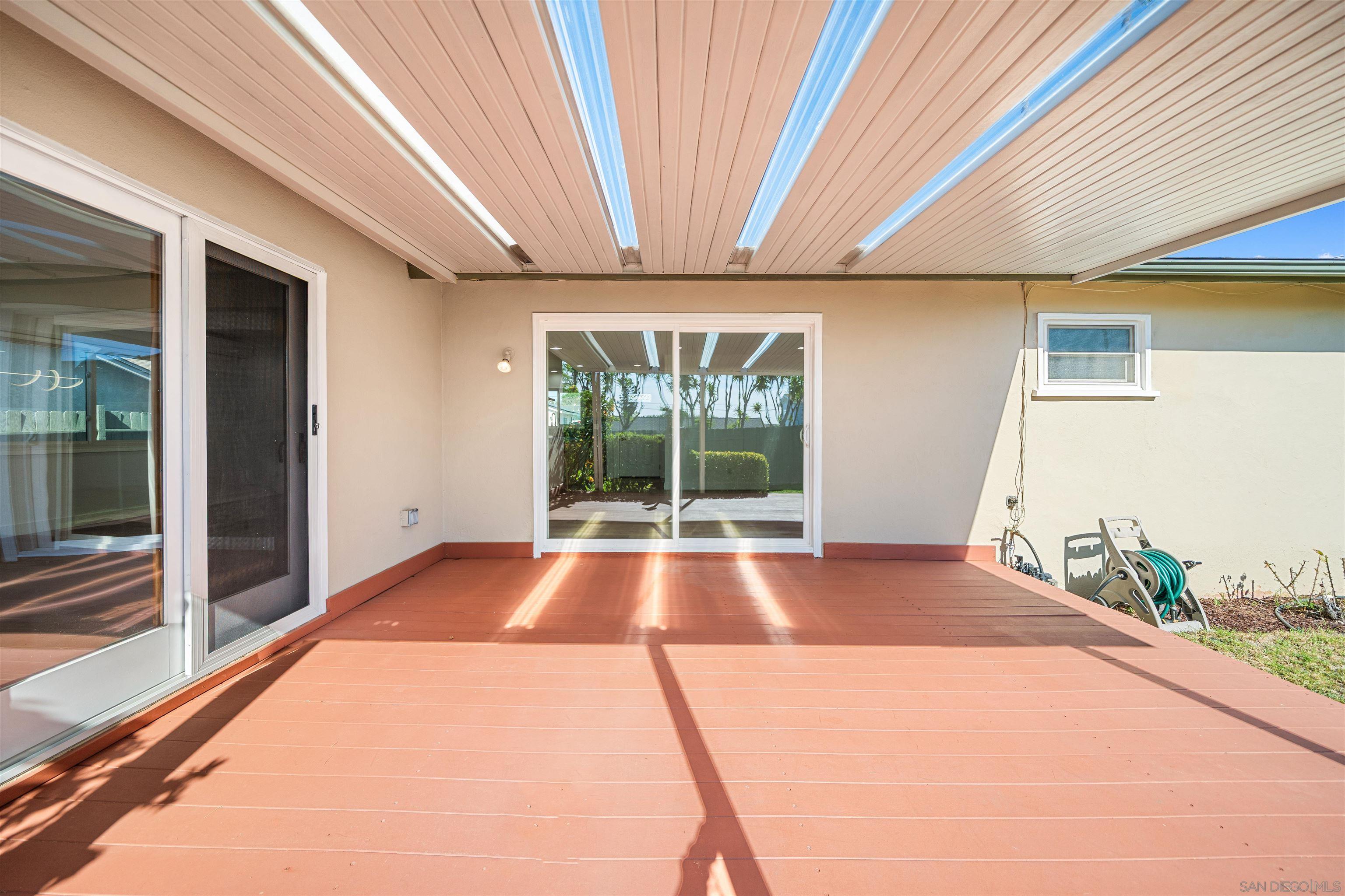 Detail Gallery Image 29 of 46 For 5017  Mount Gaywas Dr, San Diego,  CA 92117 - 4 Beds | 2 Baths