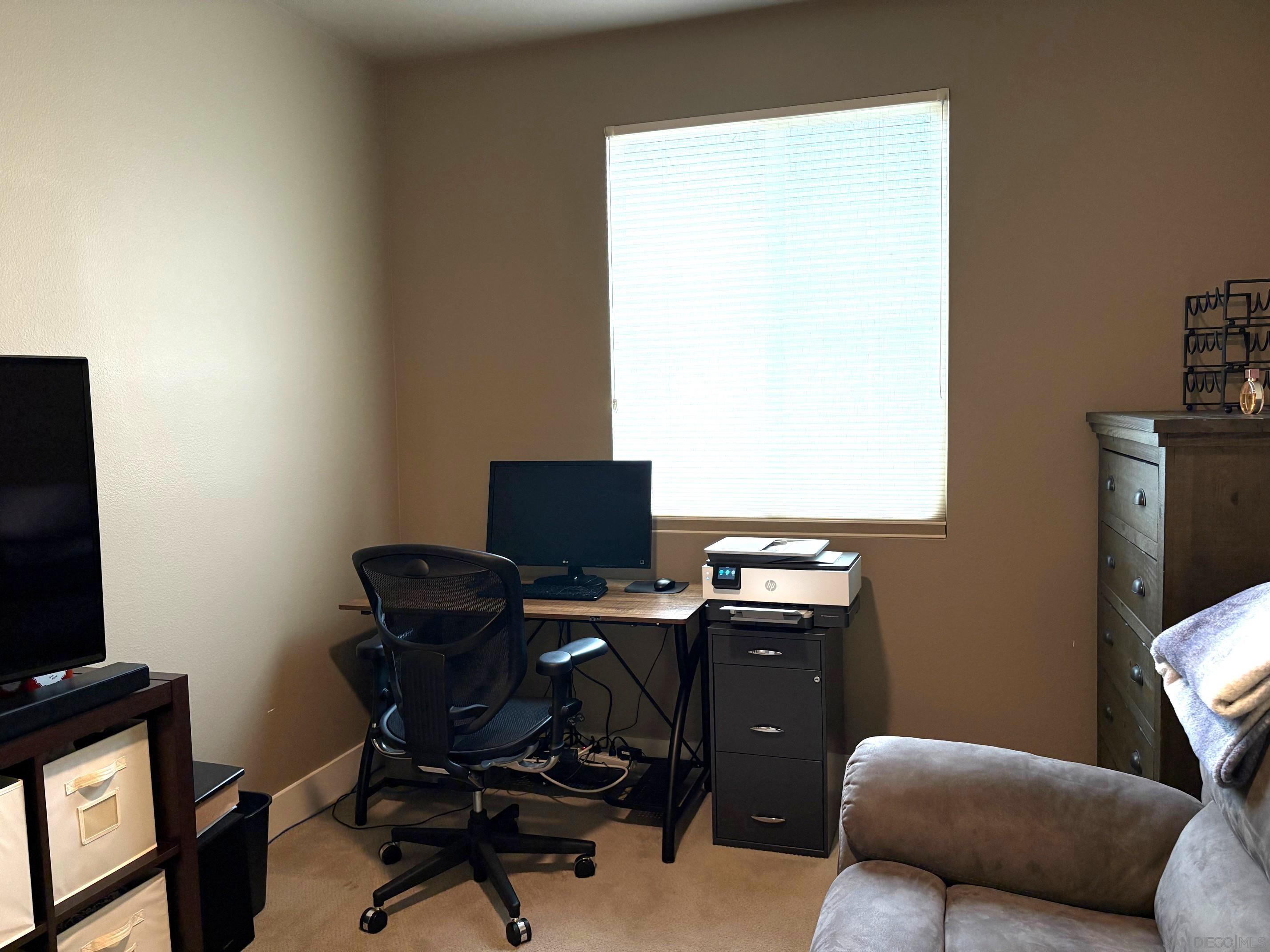 Detail Gallery Image 12 of 28 For 1670  Fairlead Ave, Carlsbad,  CA 92011 - 3 Beds | 2/1 Baths