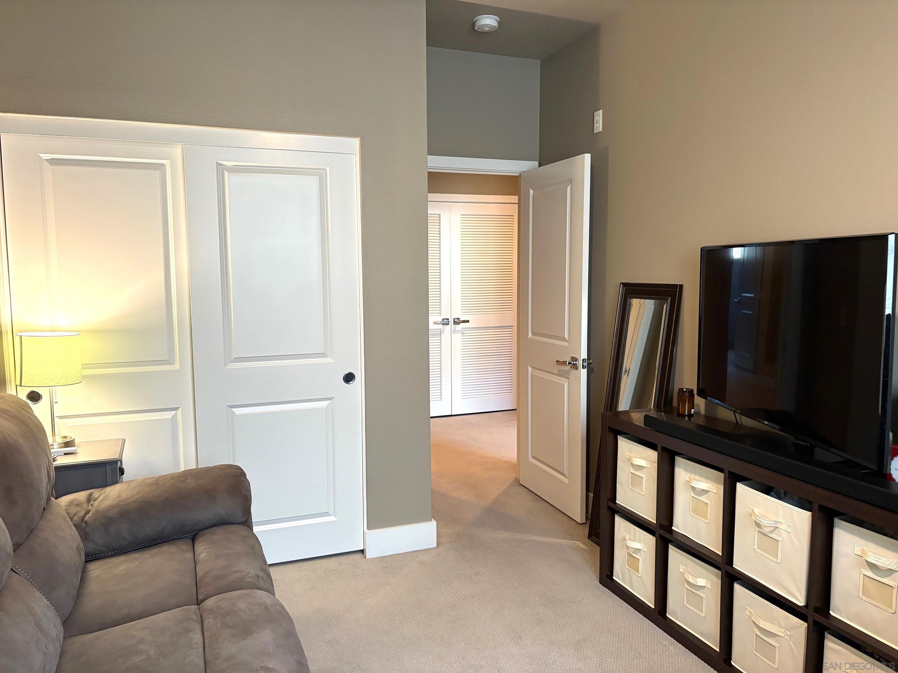 Detail Gallery Image 13 of 28 For 1670  Fairlead Ave, Carlsbad,  CA 92011 - 3 Beds | 2/1 Baths