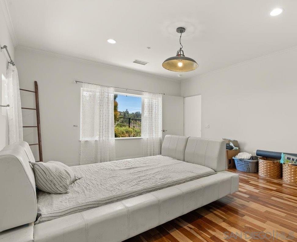 Detail Gallery Image 17 of 49 For 2342  Carioca Pl, Vista,  CA 92084 - 6 Beds | 4/2 Baths