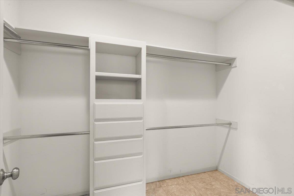 Detail Gallery Image 29 of 49 For 2342  Carioca Pl, Vista,  CA 92084 - 6 Beds | 4/2 Baths