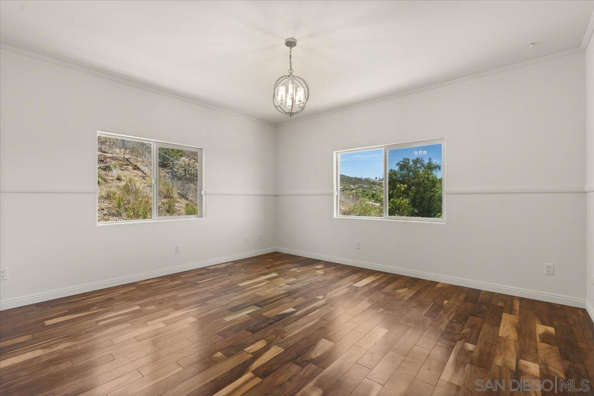 Detail Gallery Image 30 of 49 For 2342  Carioca Pl, Vista,  CA 92084 - 6 Beds | 4/2 Baths