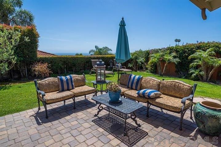 Detail Gallery Image 21 of 39 For 5512  Candlelight Dr, La Jolla,  CA 92037 - 4 Beds | 3 Baths