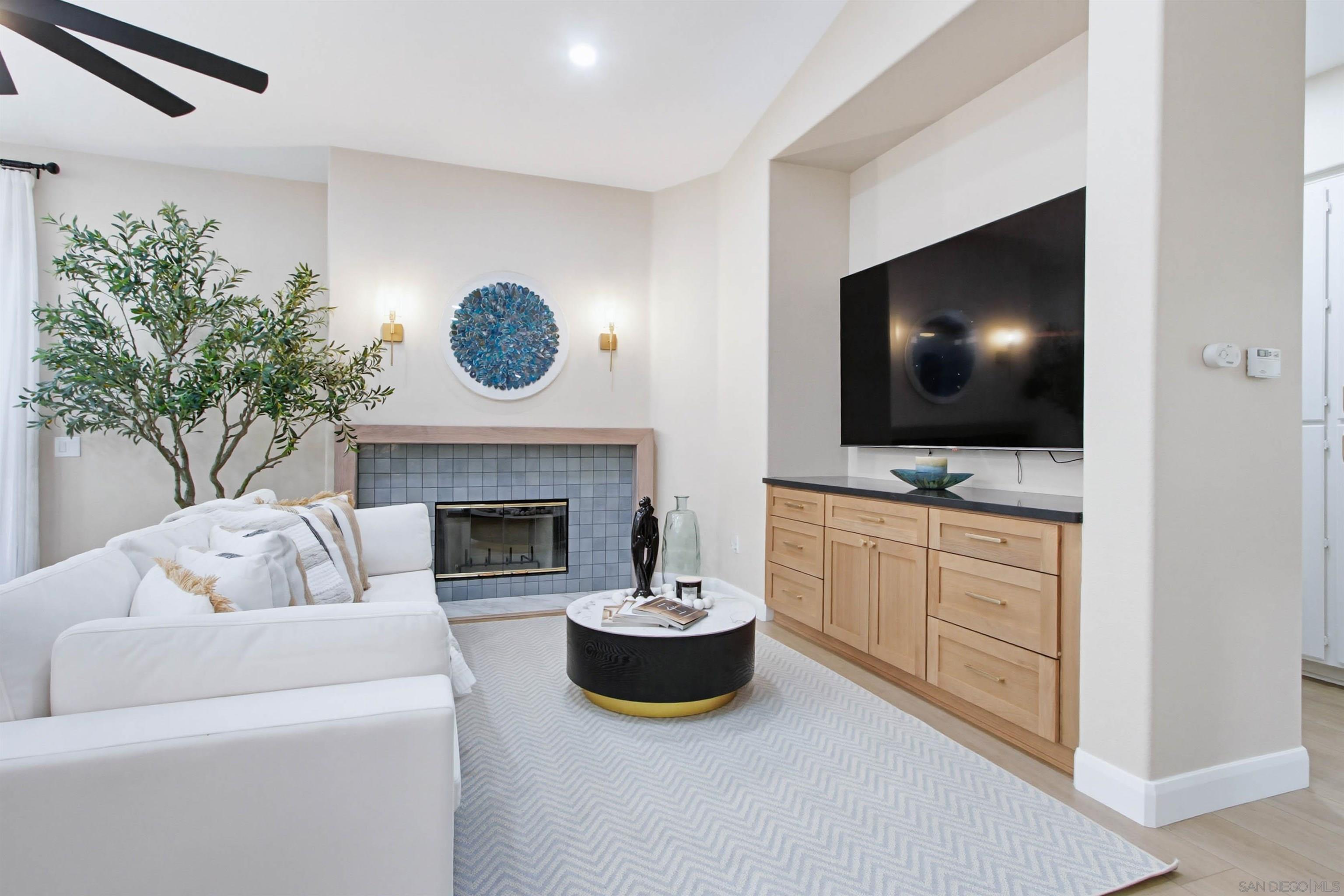 Detail Gallery Image 16 of 64 For 1748  Dancer Pl, Escondido,  CA 92026 - 4 Beds | 2/1 Baths