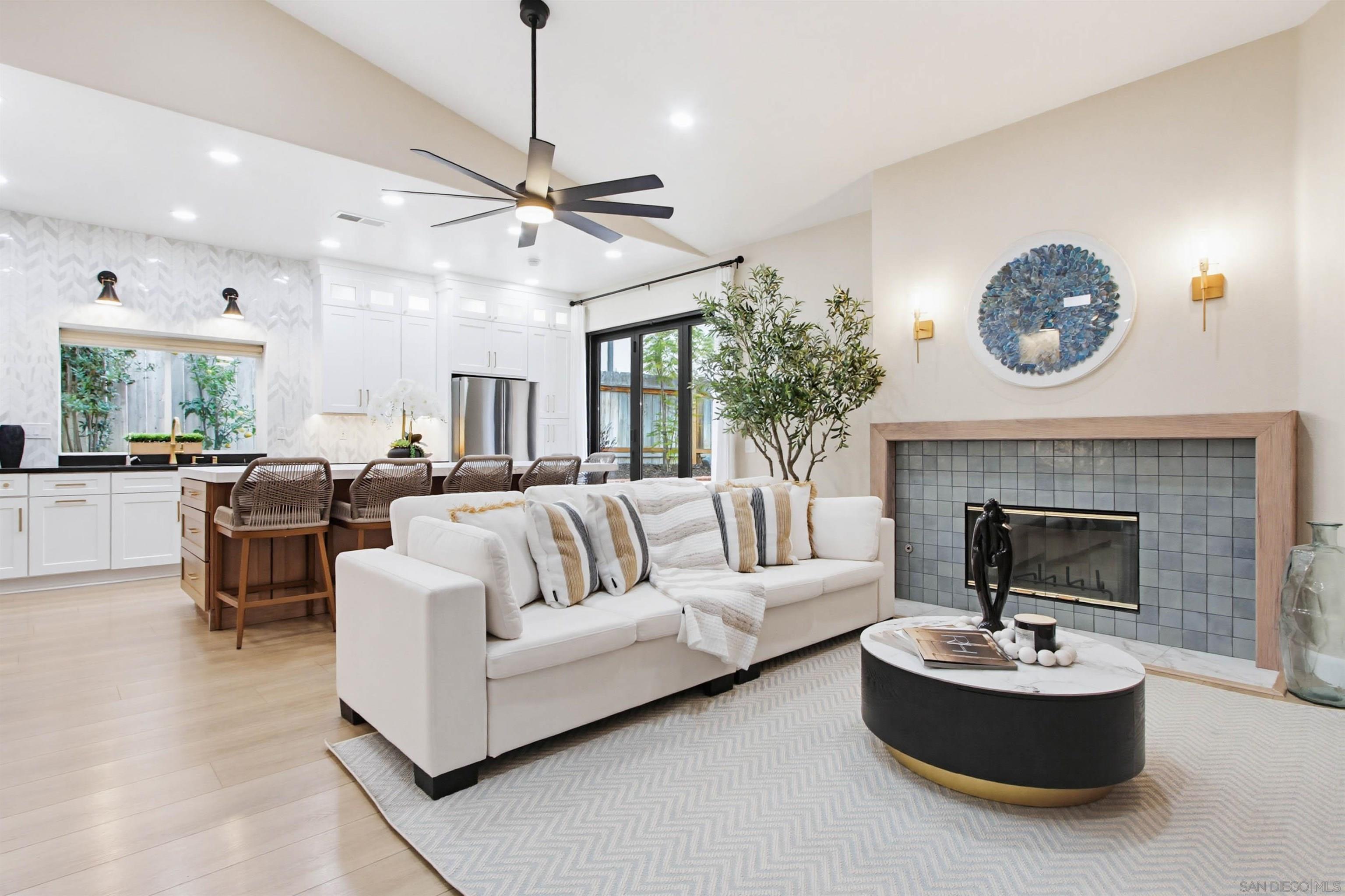 Detail Gallery Image 3 of 64 For 1748  Dancer Pl, Escondido,  CA 92026 - 4 Beds | 2/1 Baths