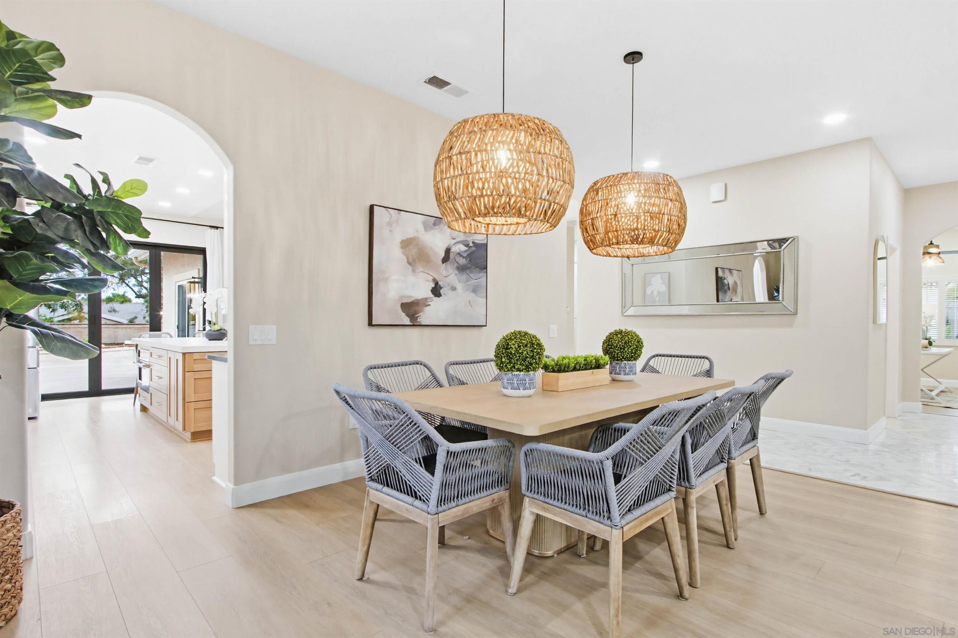 Detail Gallery Image 21 of 64 For 1748  Dancer Pl, Escondido,  CA 92026 - 4 Beds | 2/1 Baths