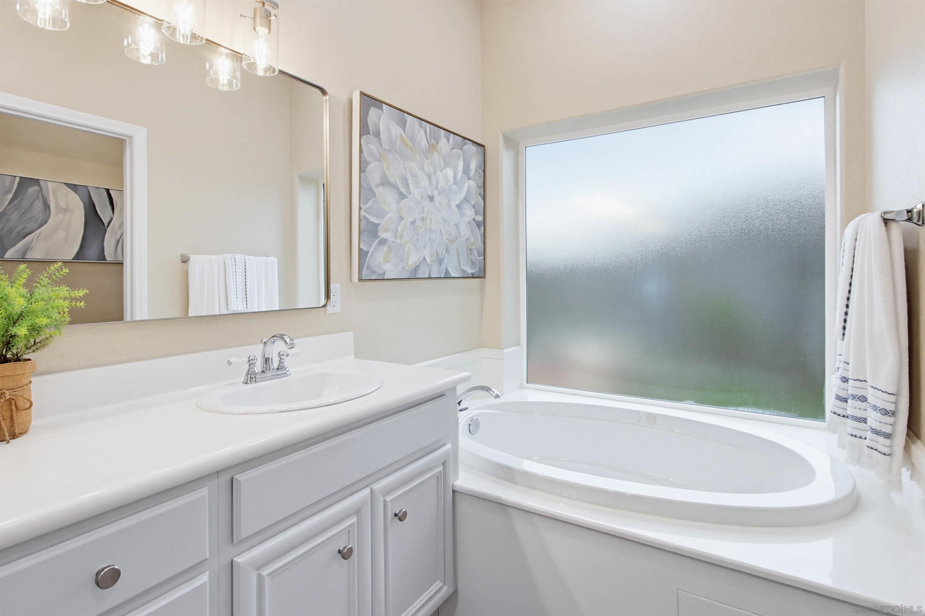 Detail Gallery Image 51 of 64 For 1748  Dancer Pl, Escondido,  CA 92026 - 4 Beds | 2/1 Baths