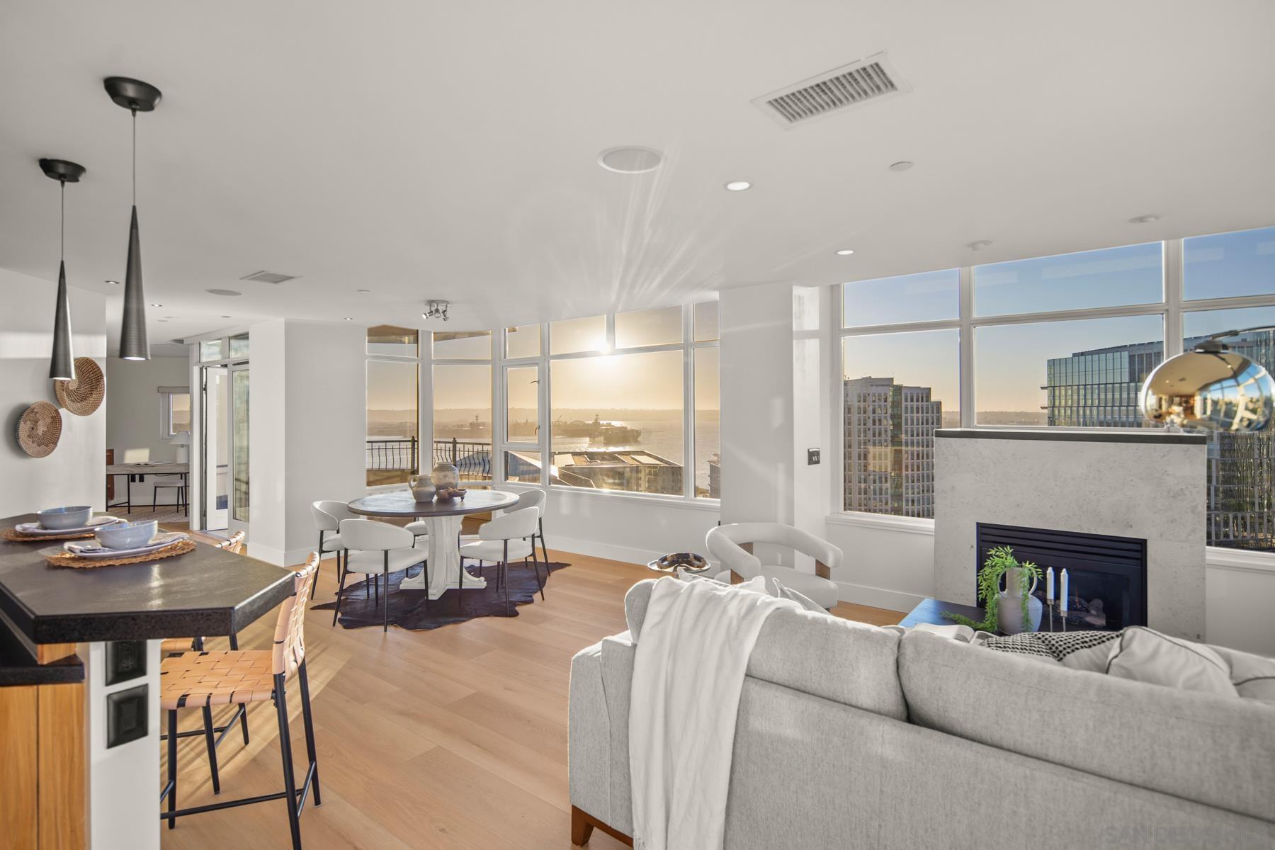 Detail Gallery Image 19 of 39 For 700 W Harbor Dr  2101, San Diego,  CA 92101 - 2 Beds | 1/1 Baths