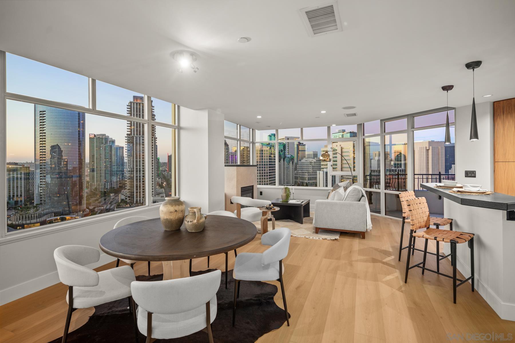 Detail Gallery Image 5 of 39 For 700 W Harbor Dr  2101, San Diego,  CA 92101 - 2 Beds | 1/1 Baths