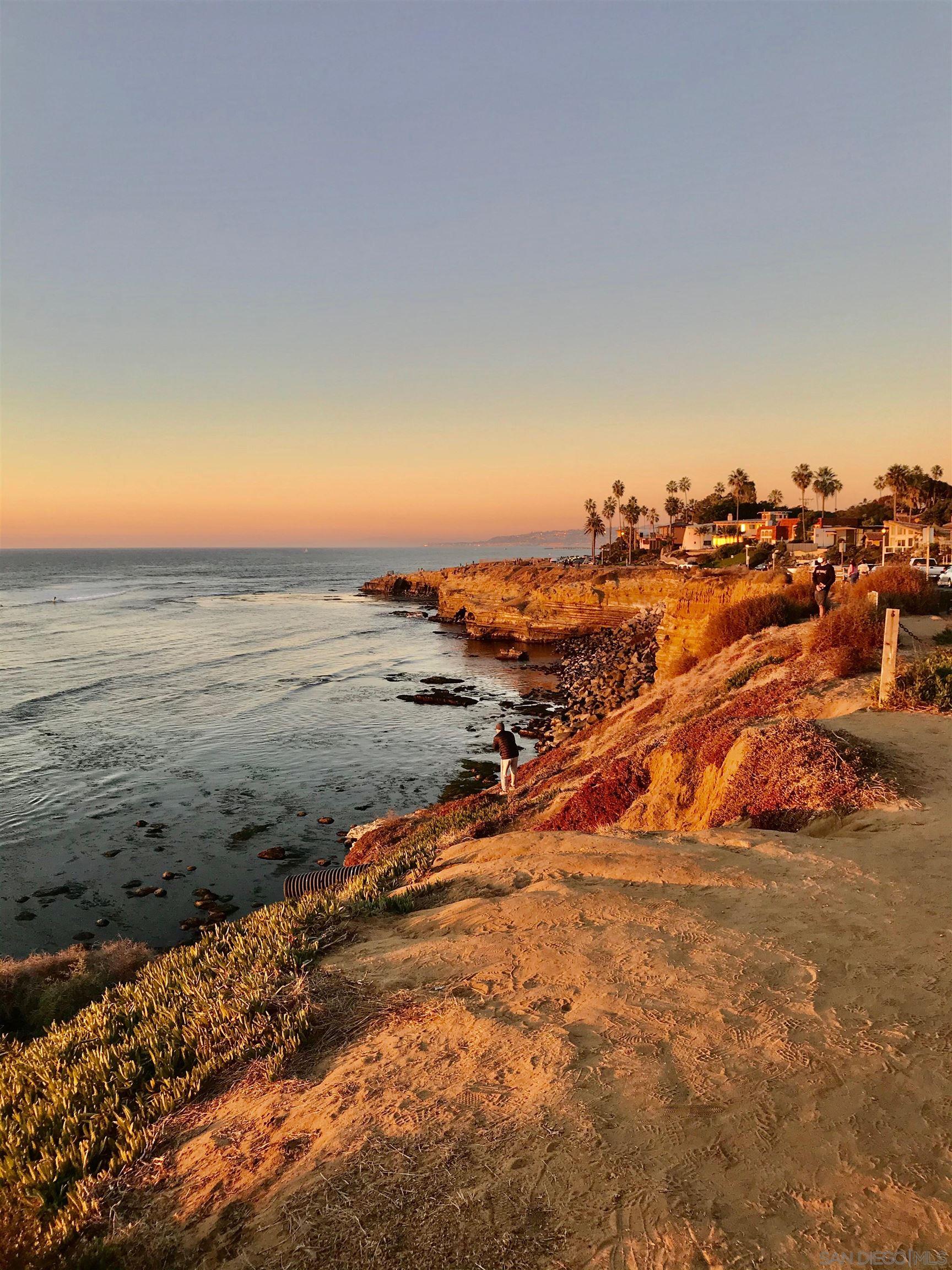 Detail Gallery Image 19 of 24 For 4985-89  Narragansett Ave, San Diego,  CA 92107 - – Beds | – Baths