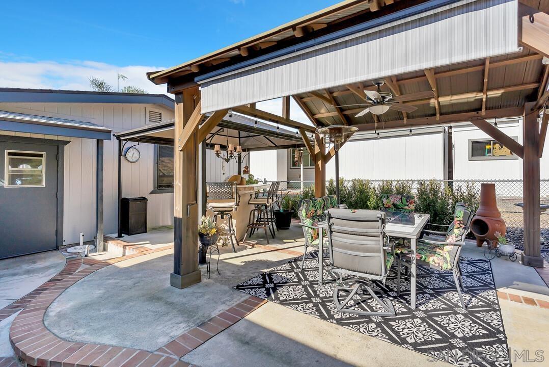 Detail Gallery Image 11 of 68 For 18218  Paradise Mountain Rd  #203,  Valley Center,  CA 92082 - 2 Beds | 2 Baths