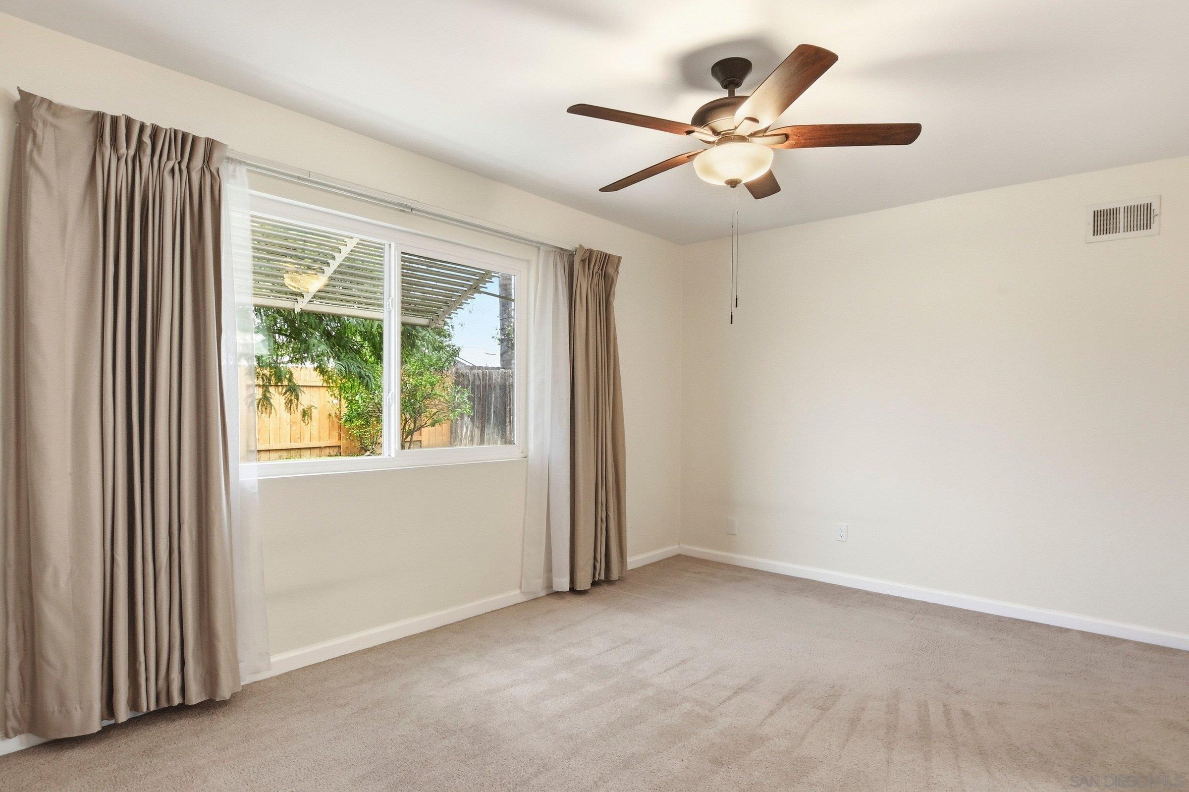 Detail Gallery Image 26 of 31 For 10856  Parkdale Ave, San Diego,  CA 92126 - 3 Beds | 2 Baths