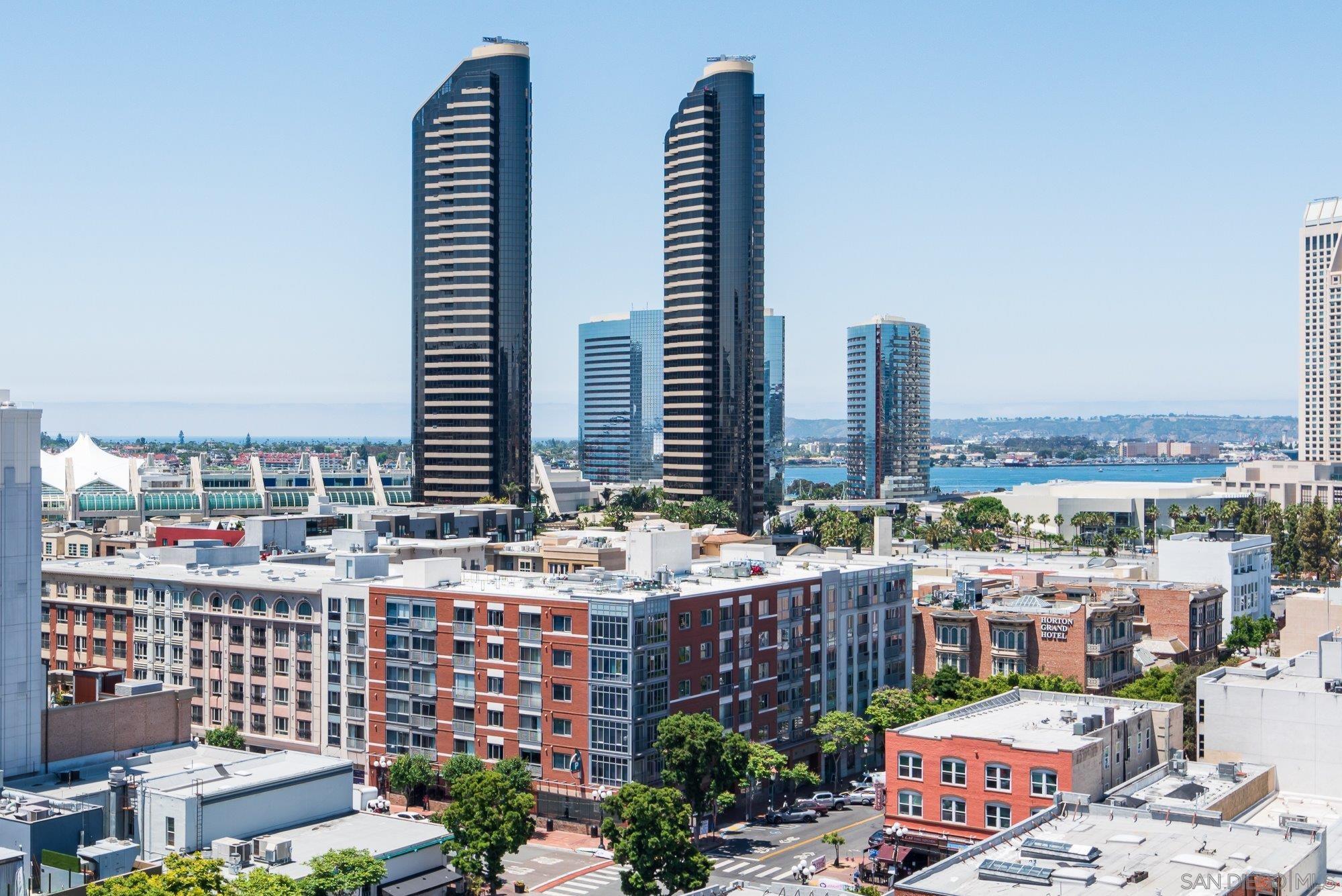 Detail Gallery Image 3 of 23 For 575  6th Ave  1007, San Diego,  CA 92101 - 1 Beds | 1 Baths