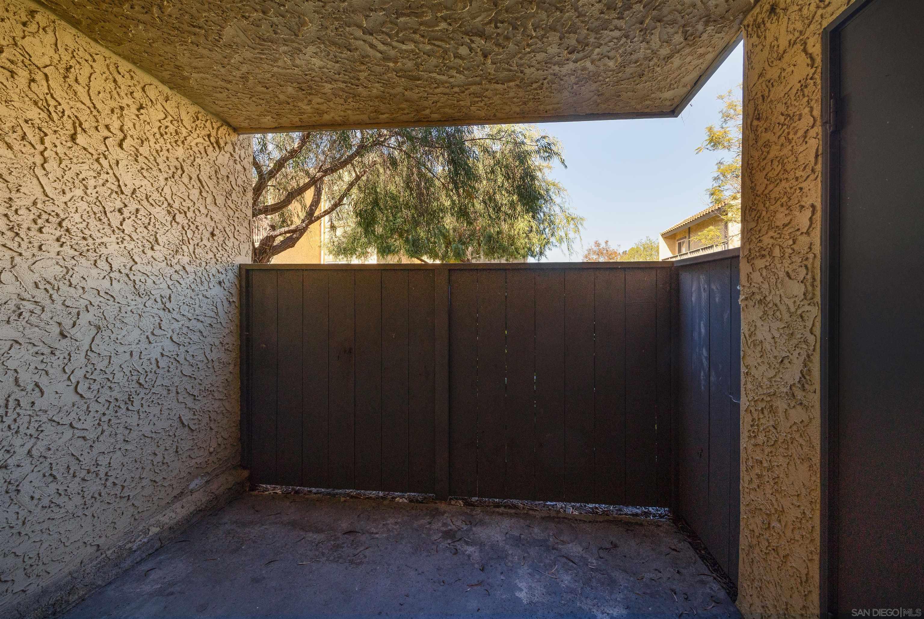 Detail Gallery Image 15 of 17 For 2970  Alta View Dr  #G102,  San Diego,  CA 92139 - 2 Beds | 2 Baths