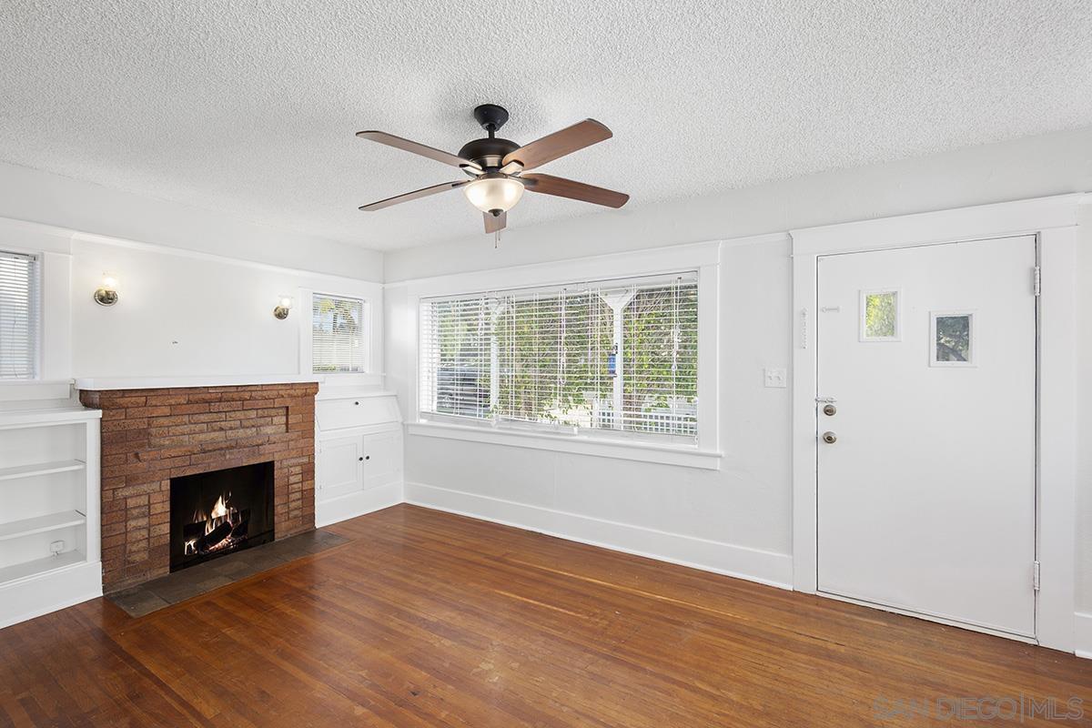 Detail Gallery Image 13 of 54 For 812  H Ave, Coronado,  CA 92118 - 4 Beds | 2 Baths