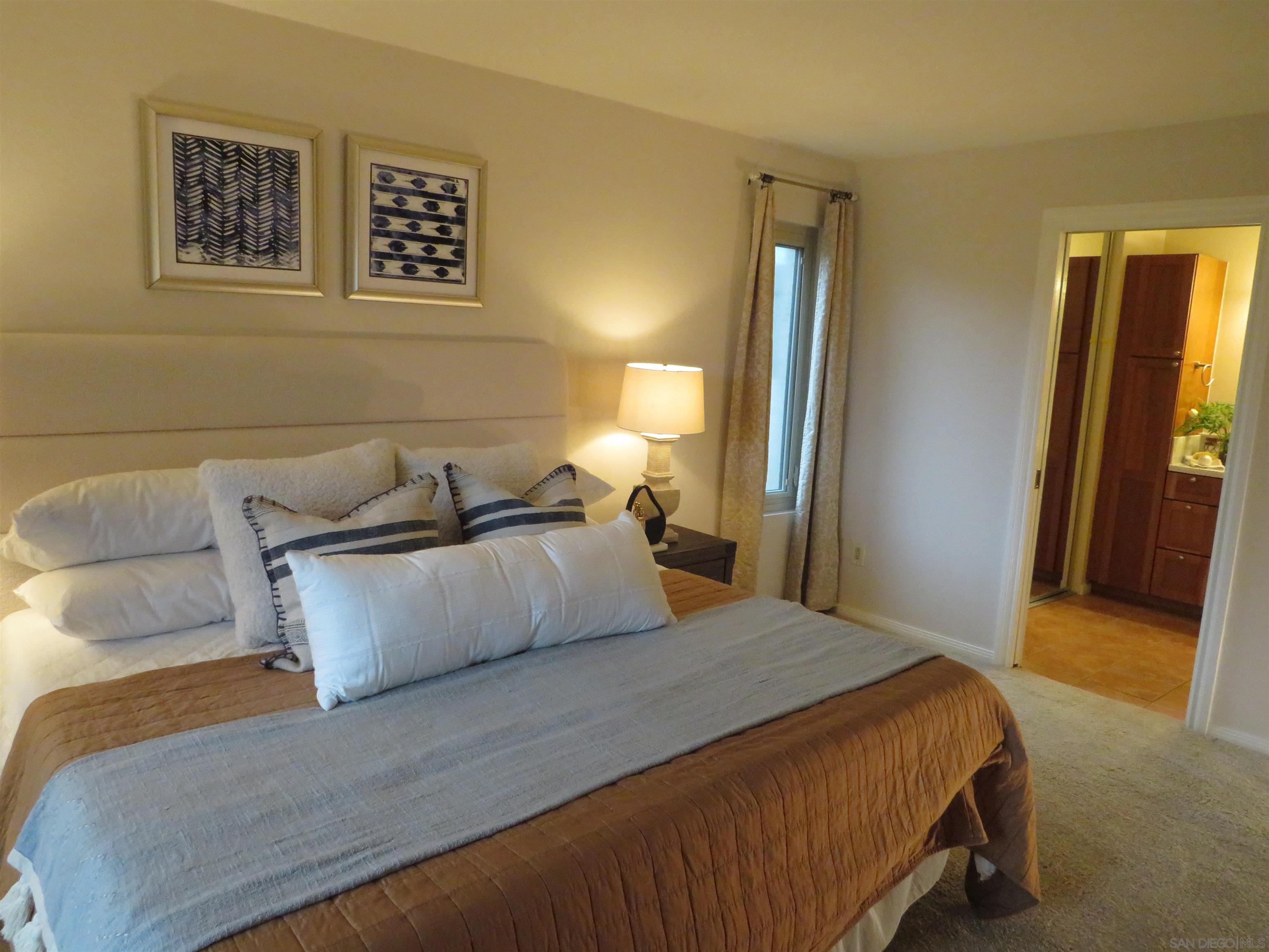 Detail Gallery Image 26 of 38 For 17461  Plaza Otonal, San Diego,  CA 92128 - 3 Beds | 2 Baths